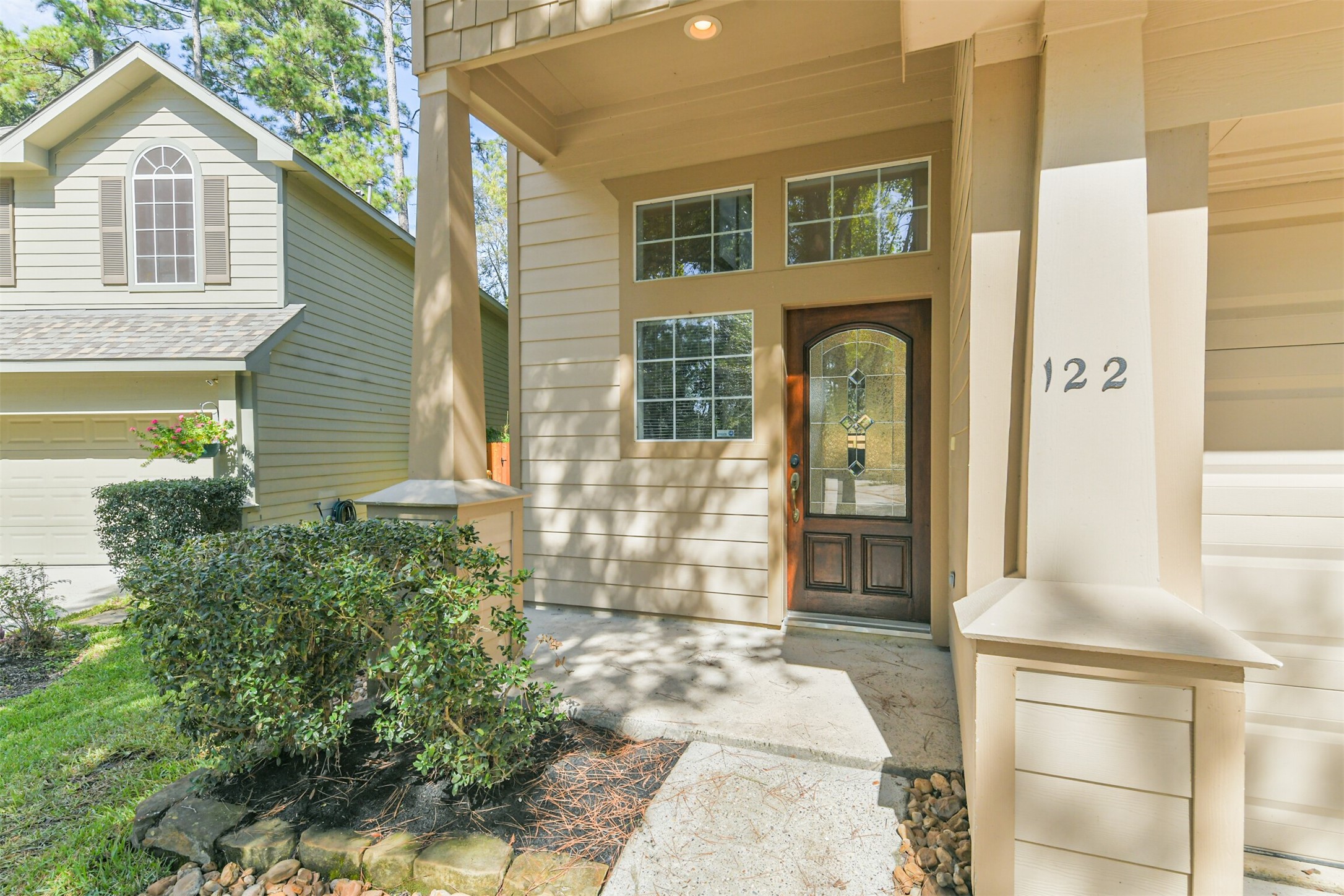 122 Cornflower Drive, The Woodlands, TX 77384