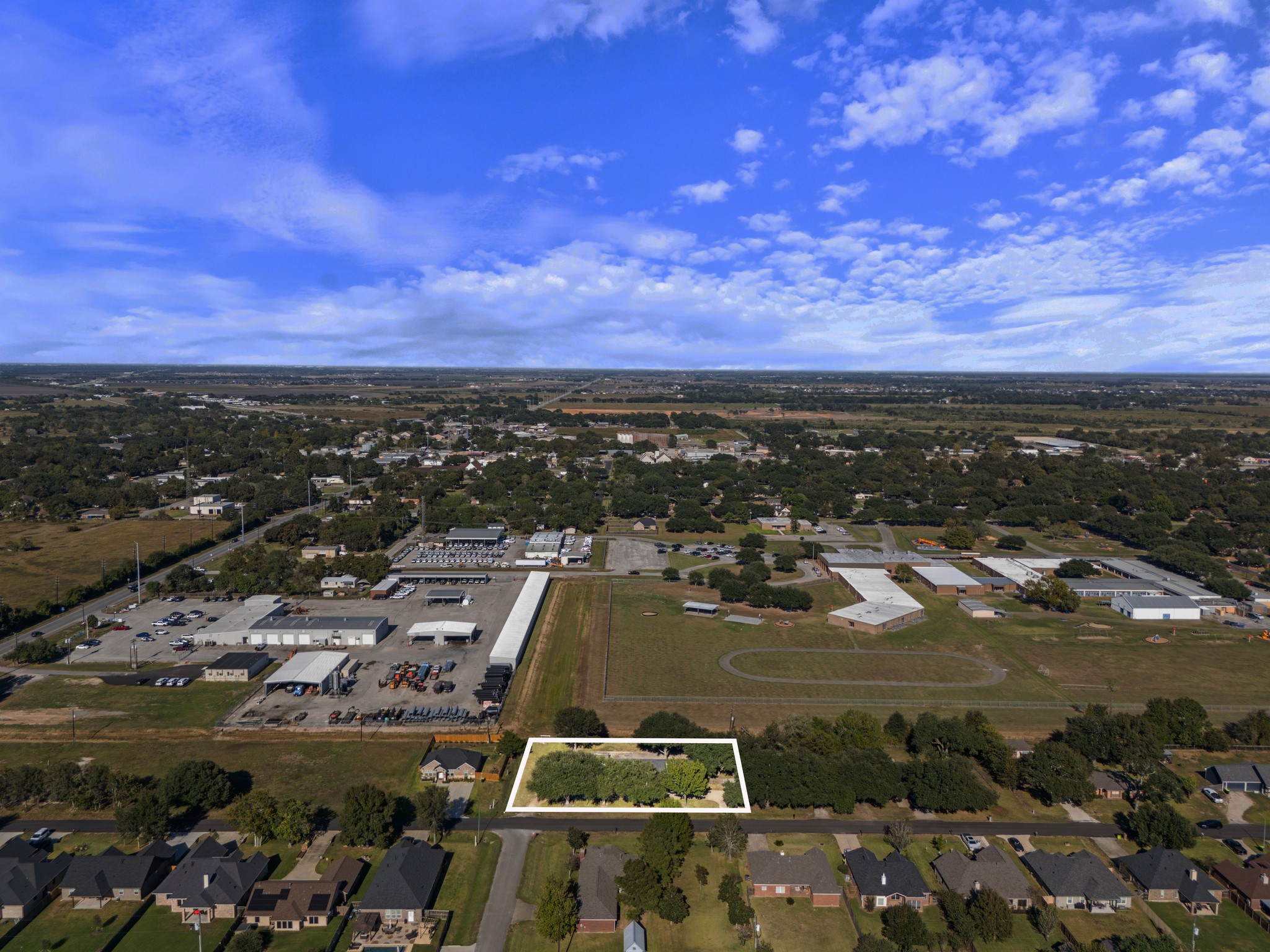 9203 Kostelnik Street, Needville, TX 77461