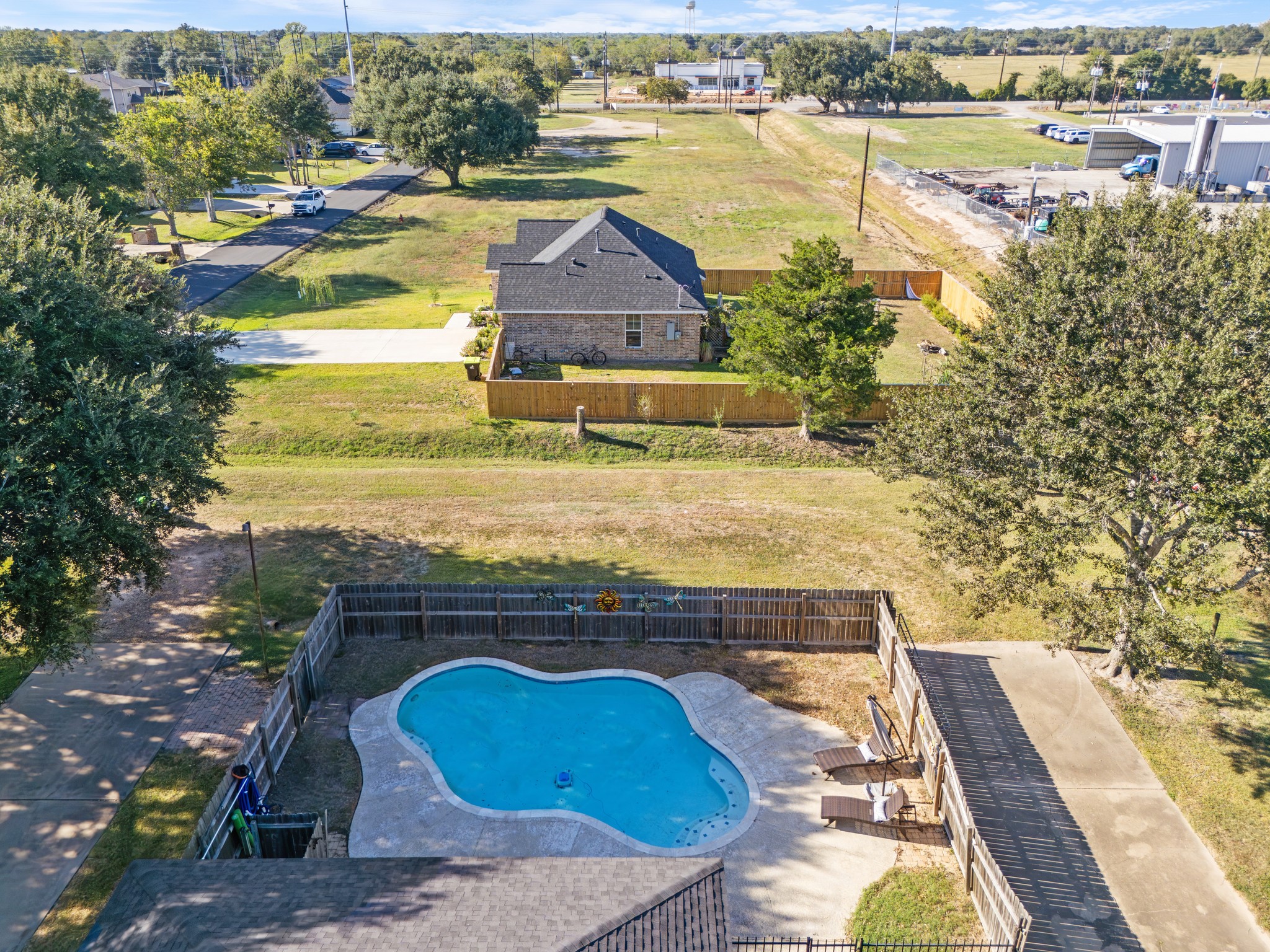 9203 Kostelnik Street, Needville, TX 77461