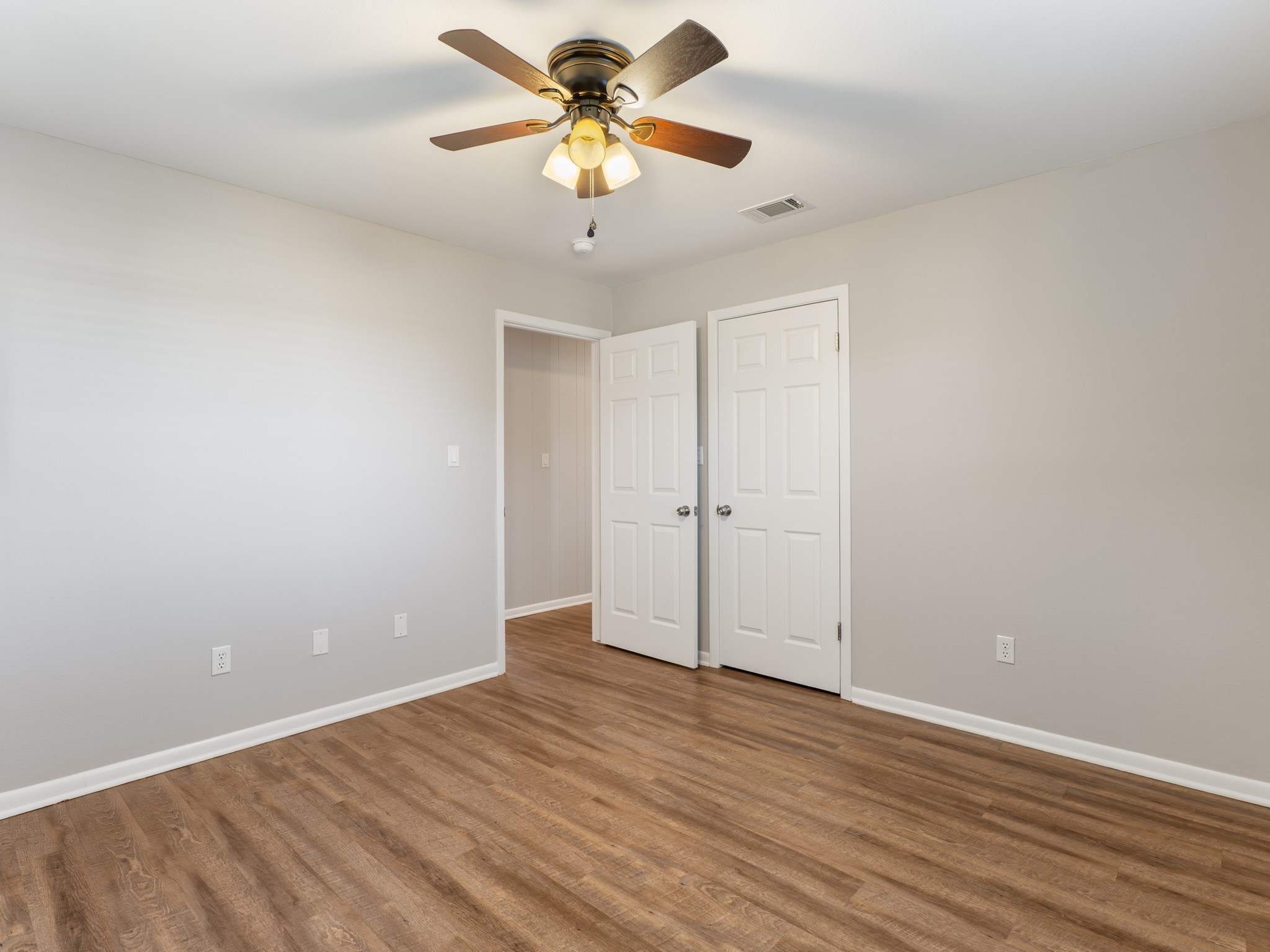 9203 Kostelnik Street, Needville, TX 77461