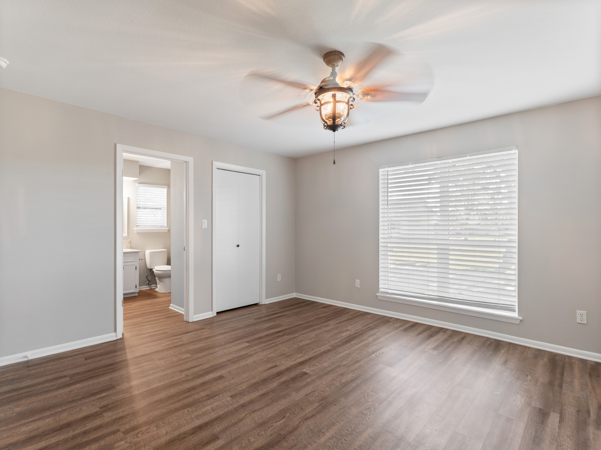 9203 Kostelnik Street, Needville, TX 77461