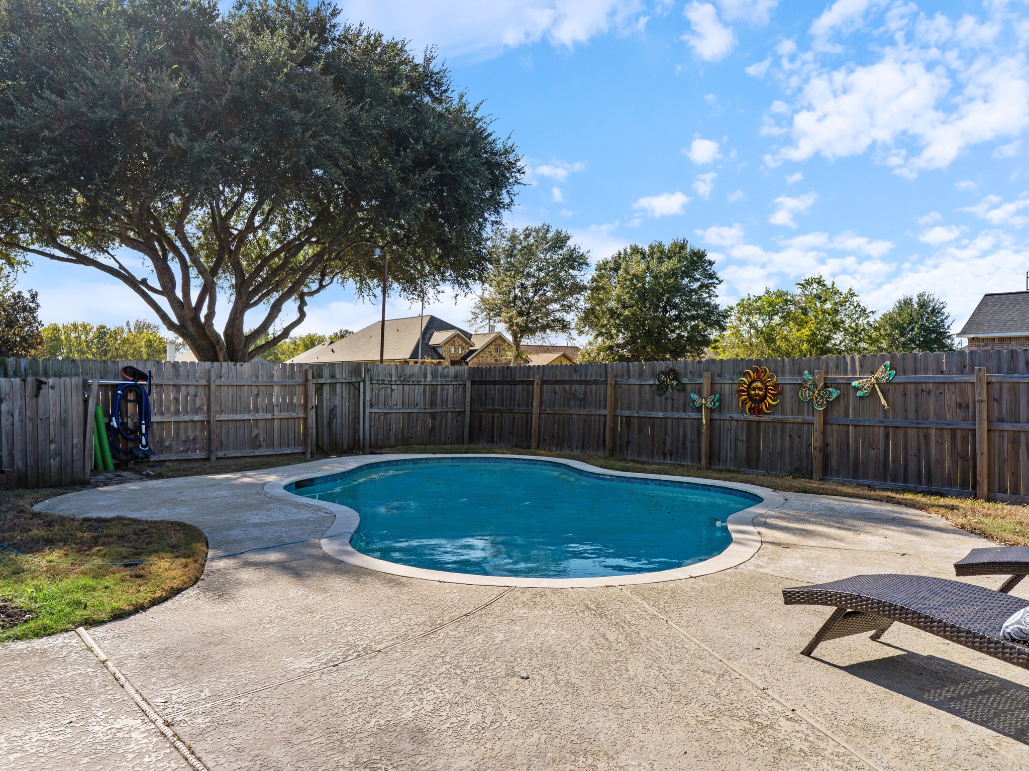 9203 Kostelnik Street, Needville, TX 77461