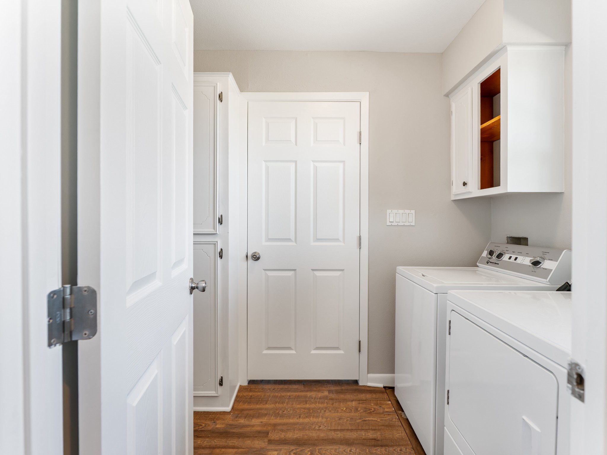 9203 Kostelnik Street, Needville, TX 77461