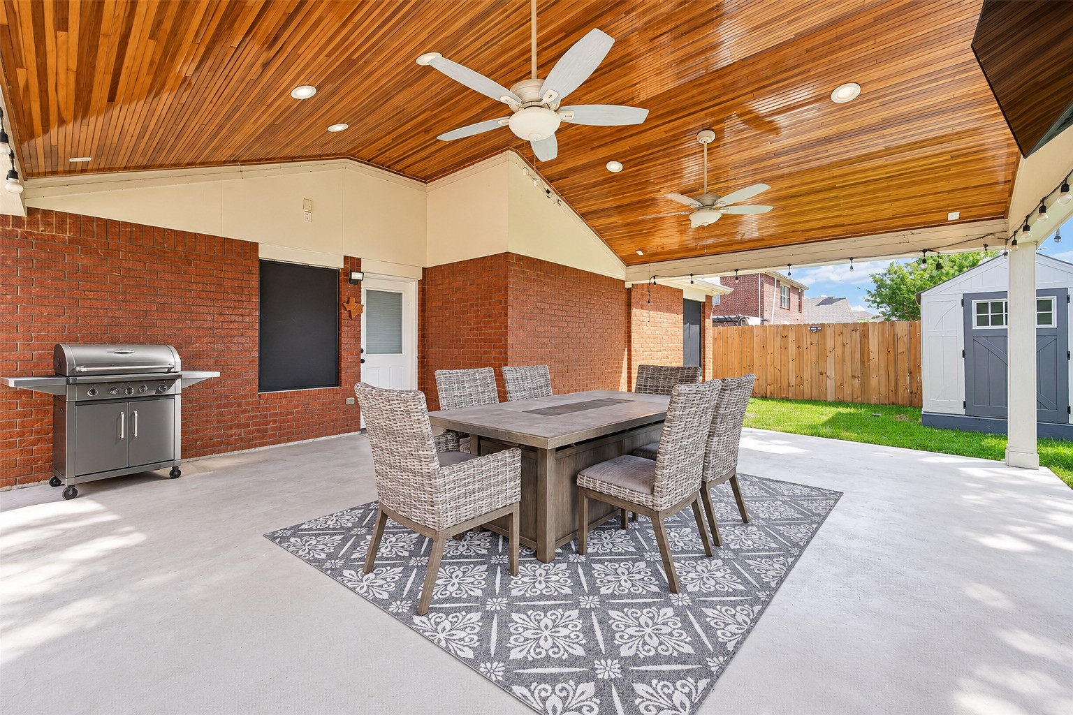 10219 Sulphur Stream Drive, Houston, TX 77095