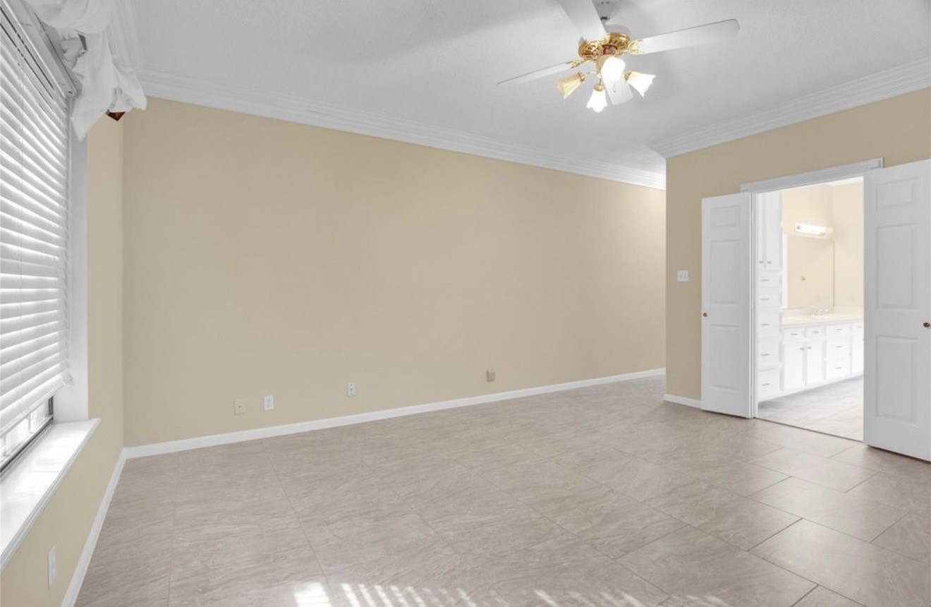 611 N Hickory Street, Tomball, TX 77375