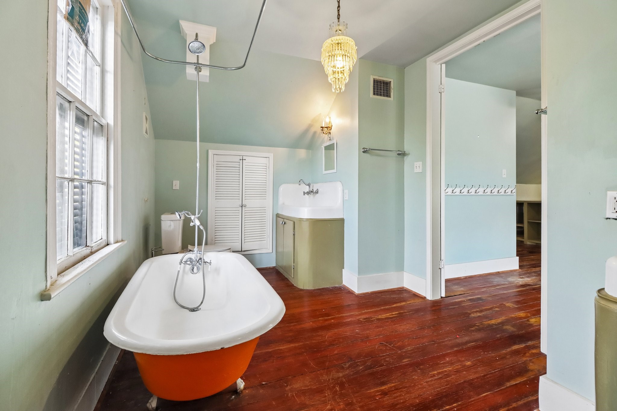 2318 Avenue M, Galveston, TX 77550