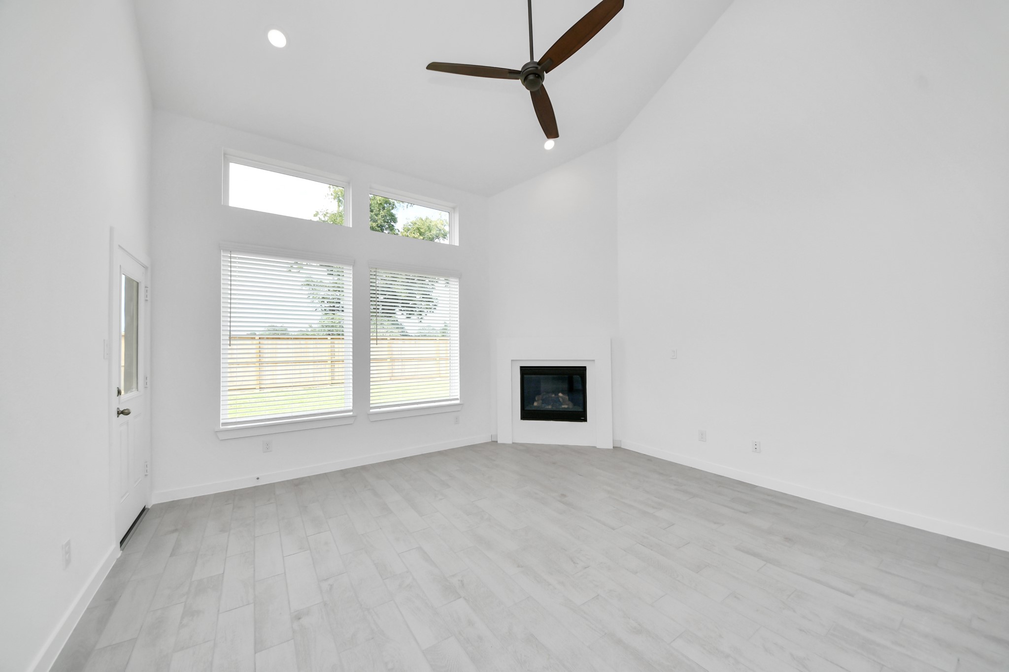 26359 Viva Drive, Magnolia, TX 77355