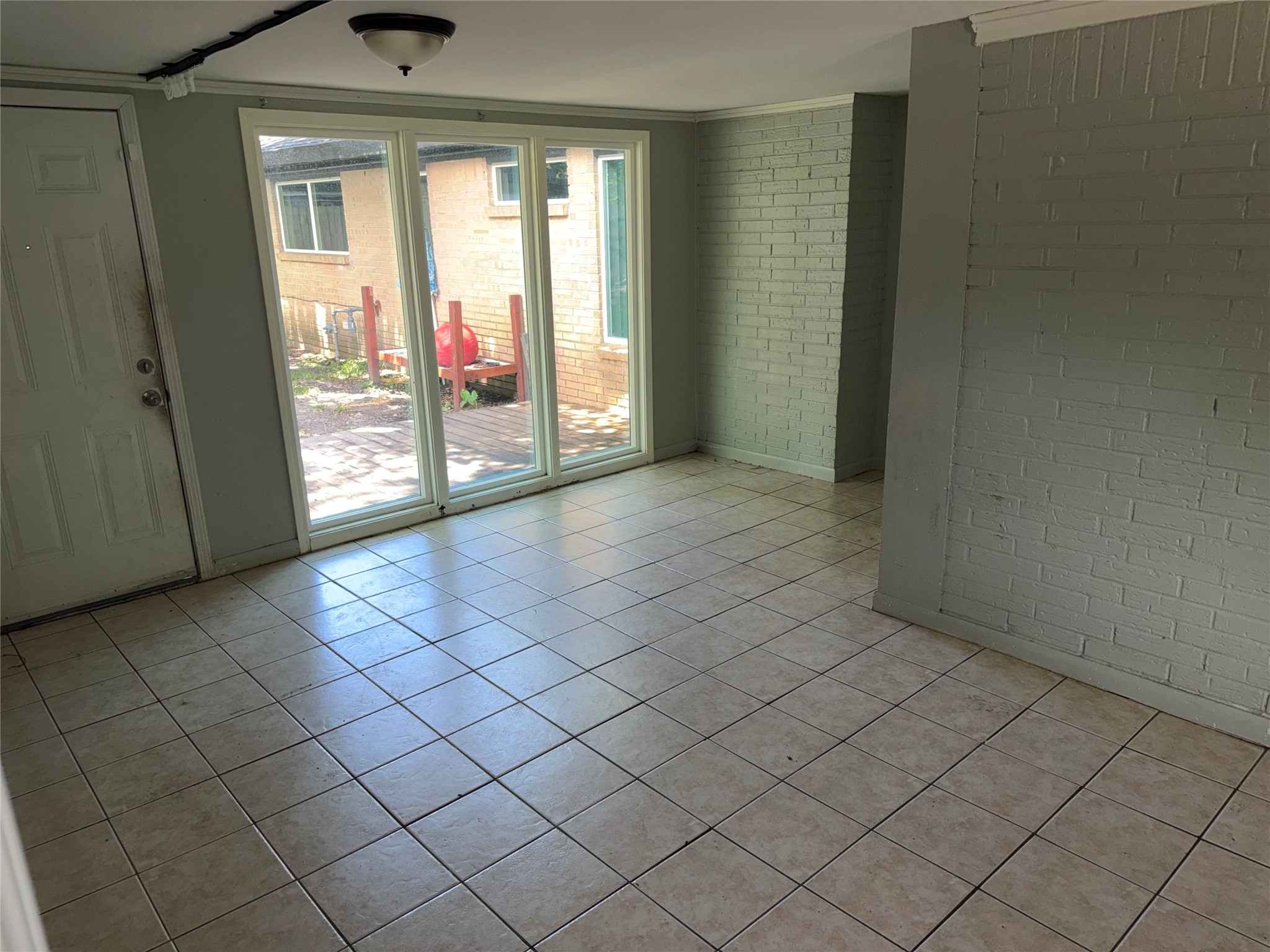 738 Beachcomber Lane, Houston, TX 77062