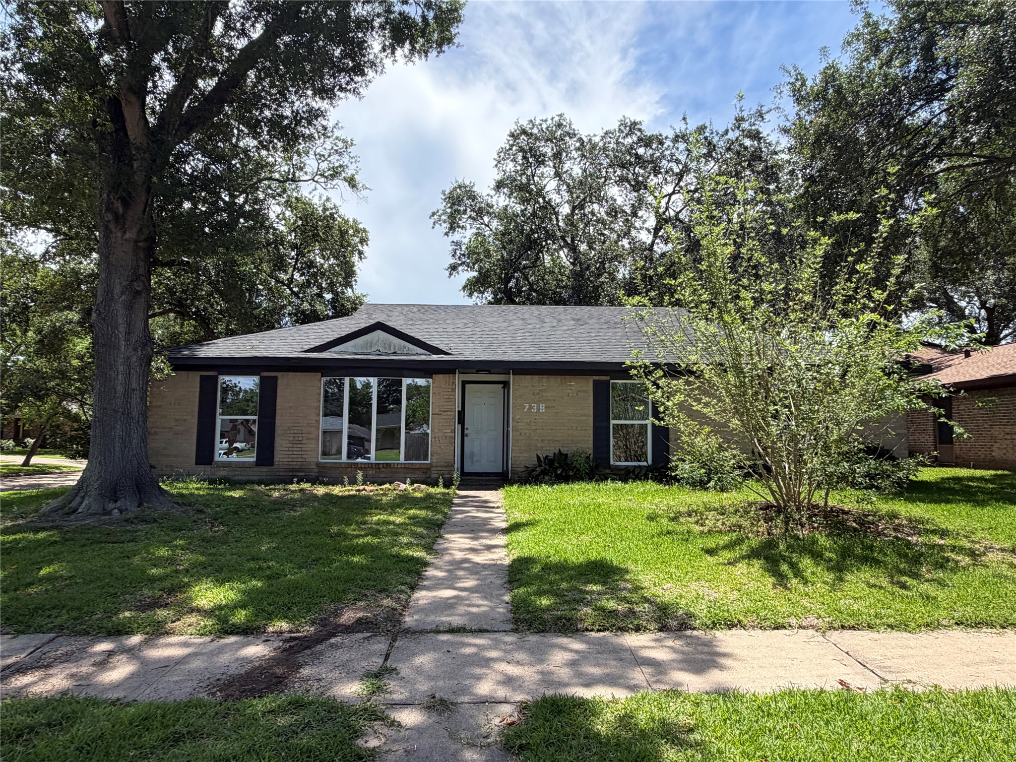 738 Beachcomber Lane, Houston, TX 77062