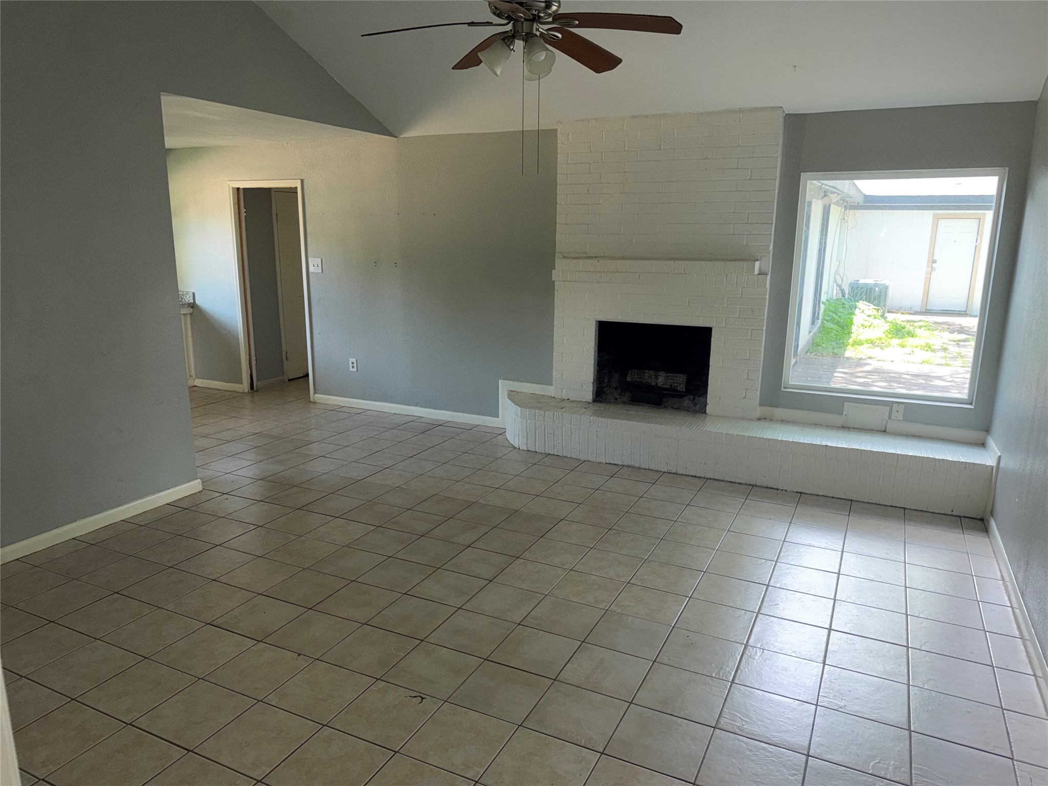 738 Beachcomber Lane, Houston, TX 77062