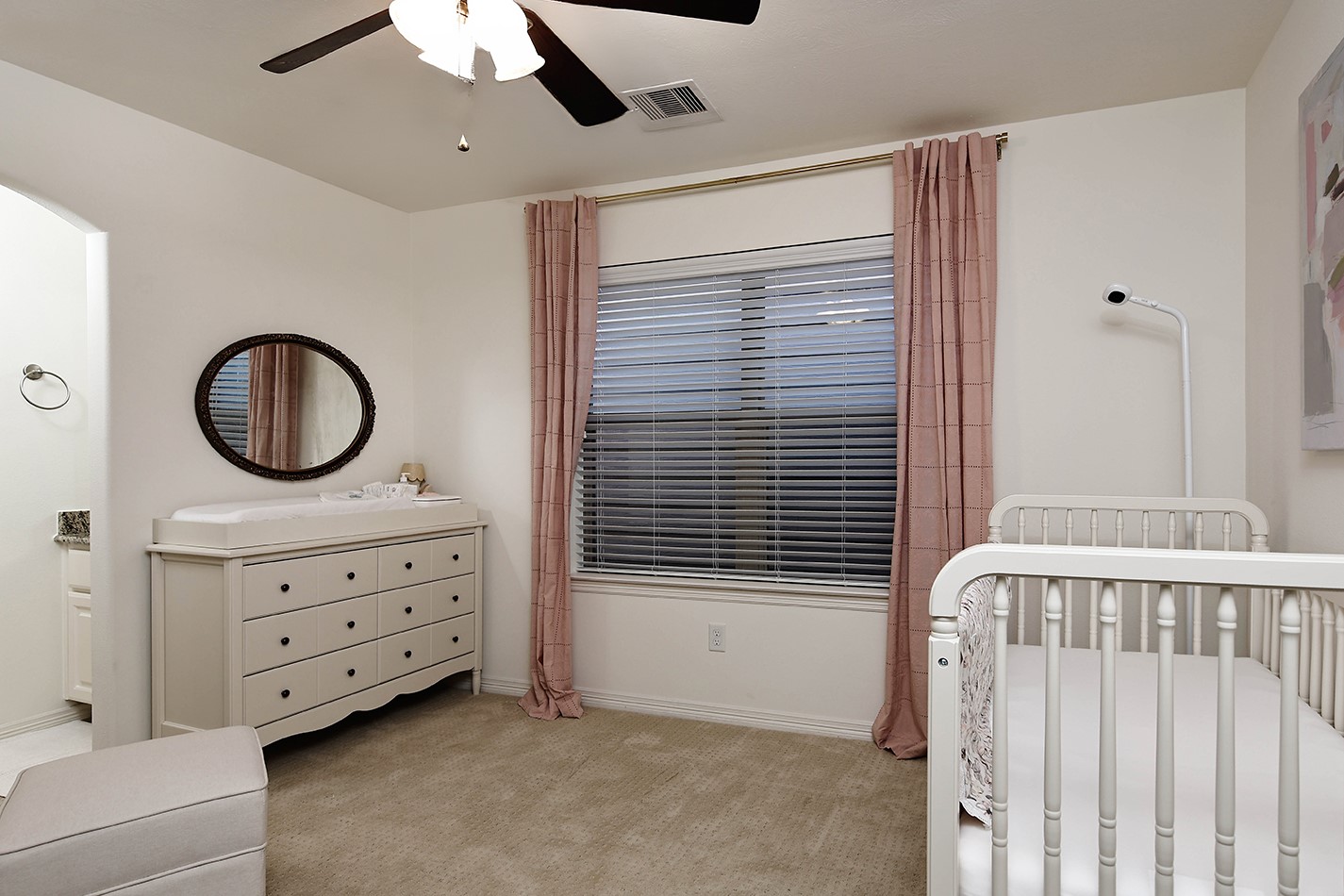 1046 W 26th Street, Houston, TX 77008