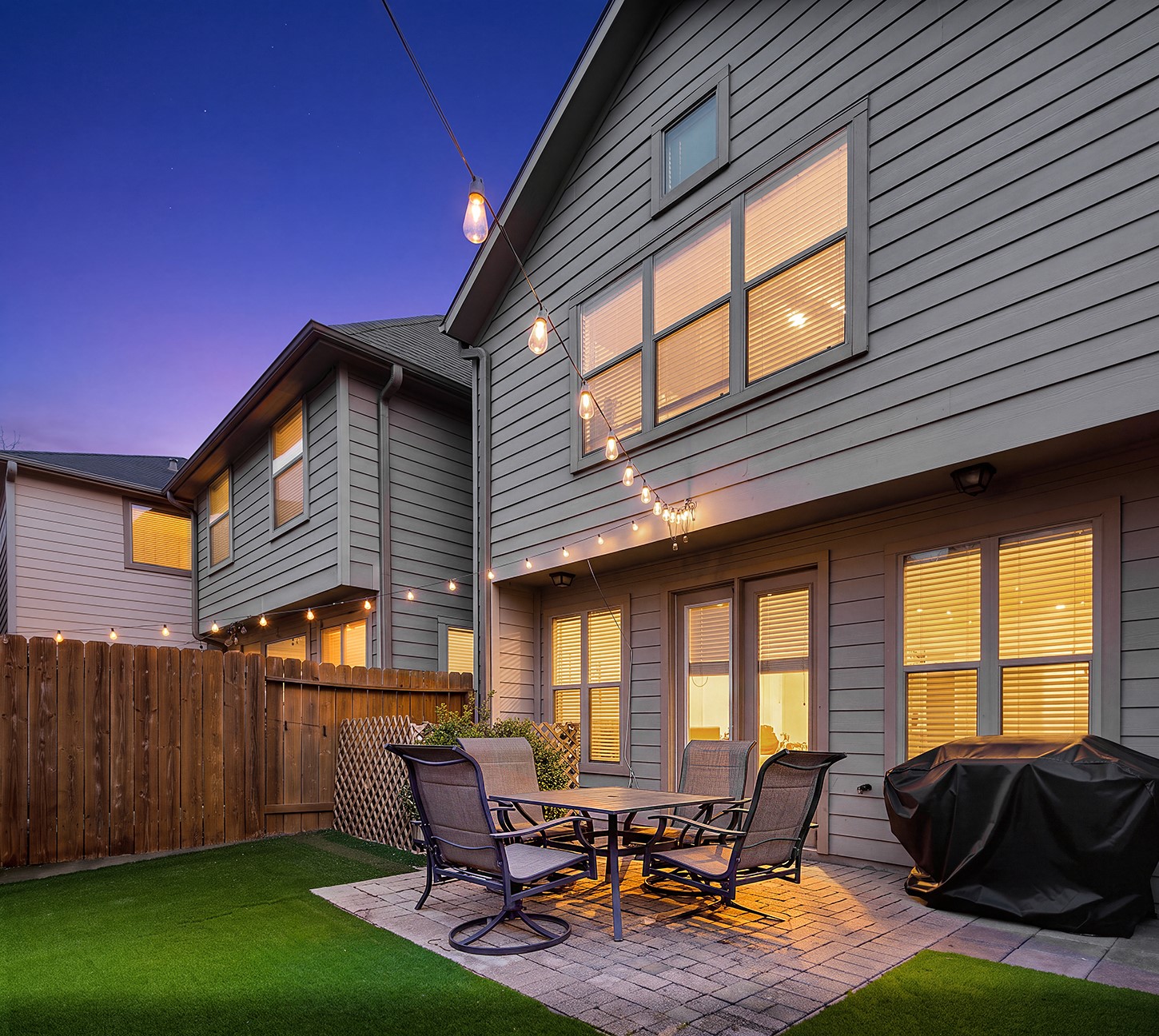 1046 W 26th Street, Houston, TX 77008