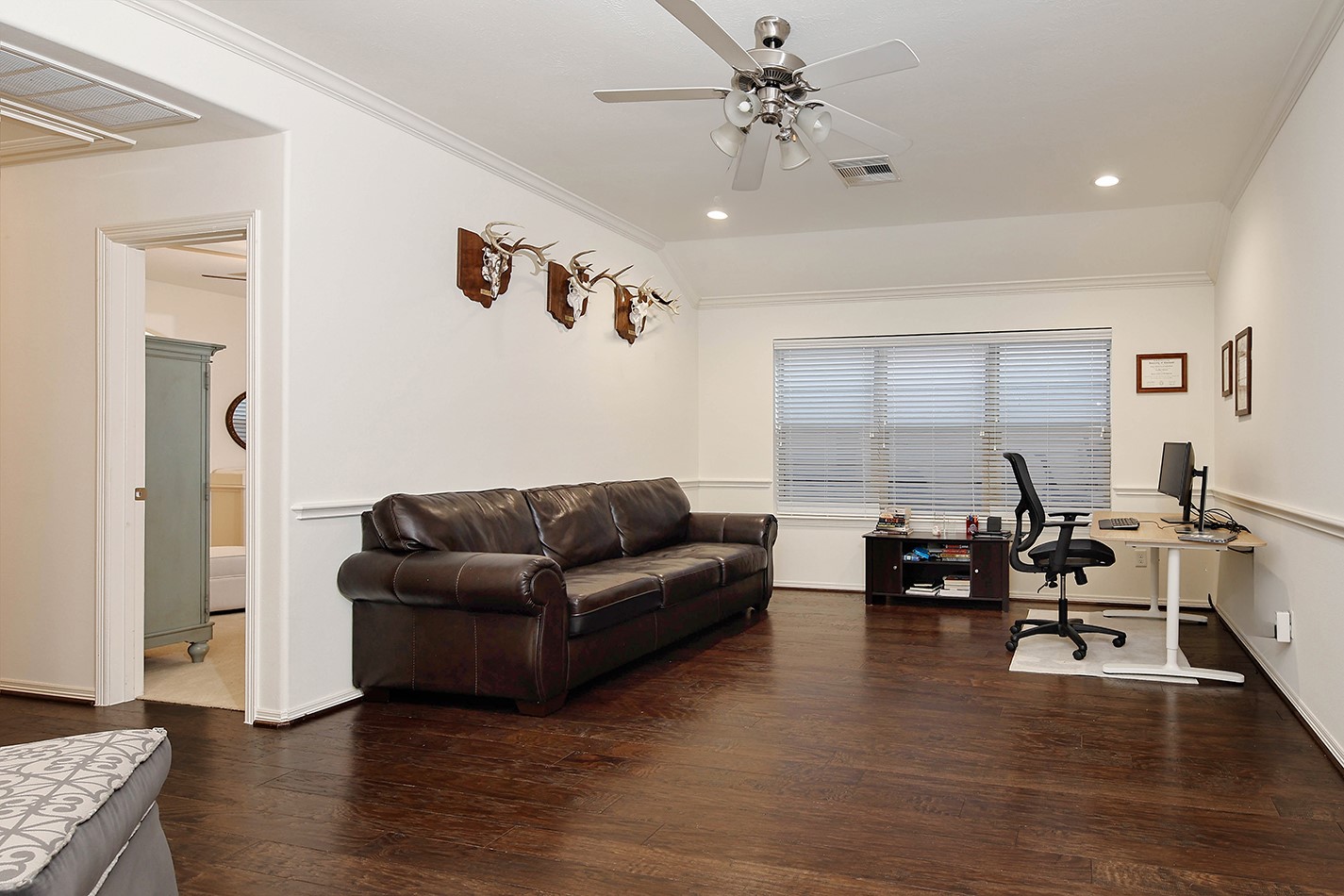 1046 W 26th Street, Houston, TX 77008