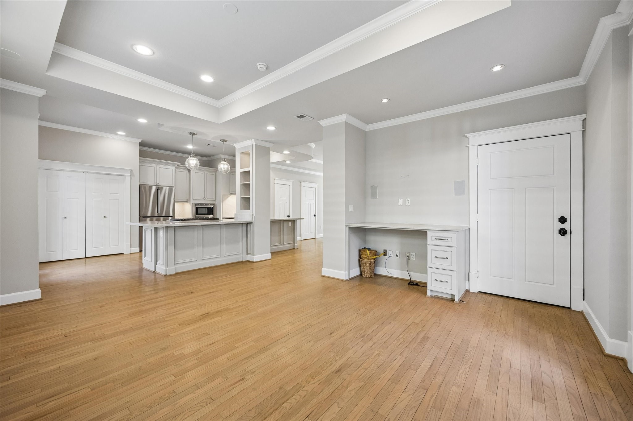 325 E 24th Street, #2, Houston, TX 77008