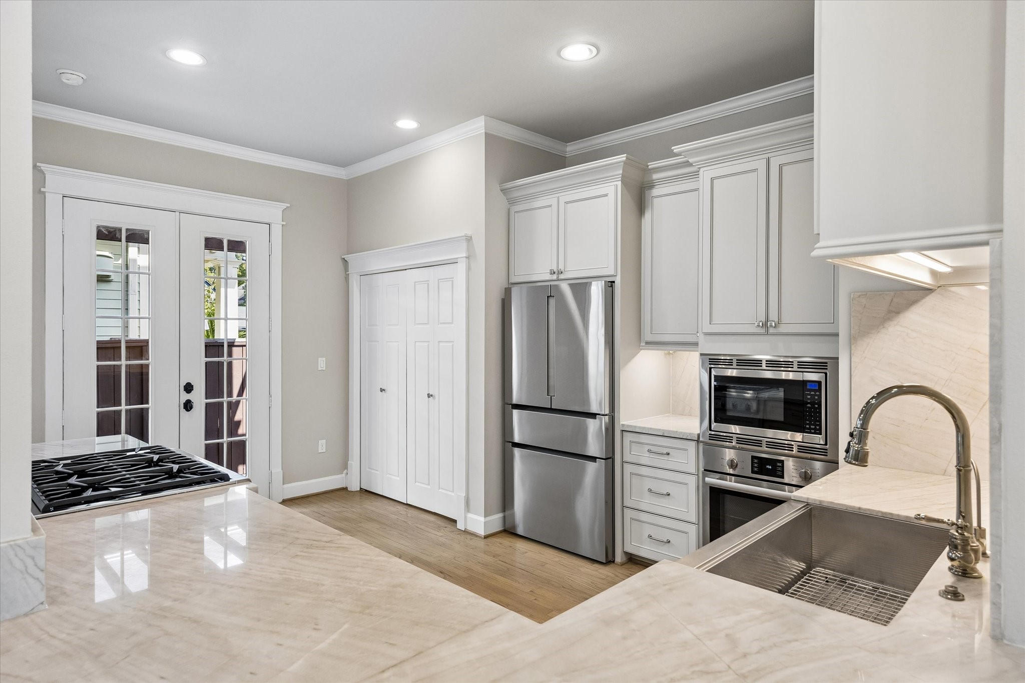 325 E 24th Street, #2, Houston, TX 77008