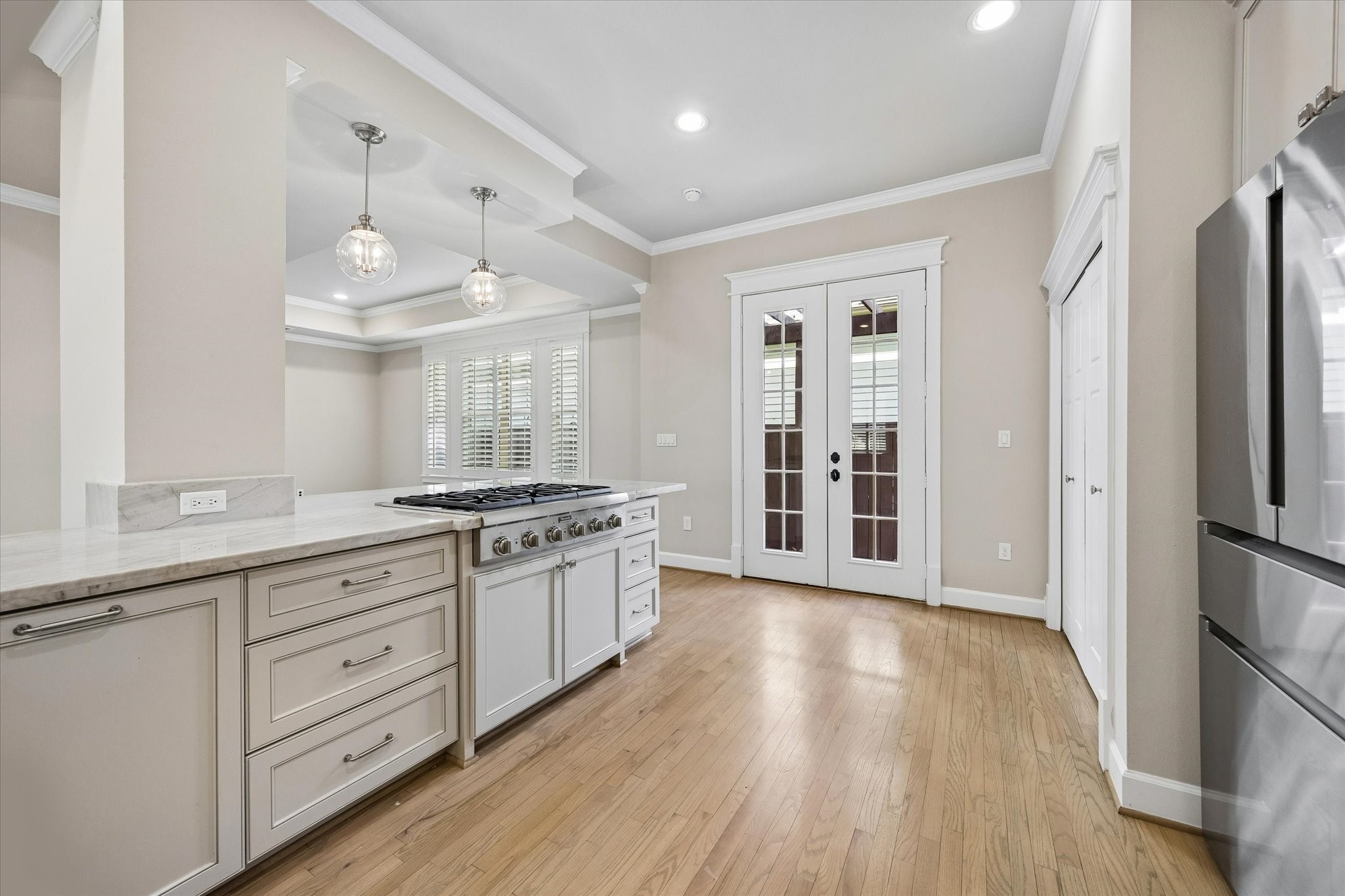 325 E 24th Street, #2, Houston, TX 77008
