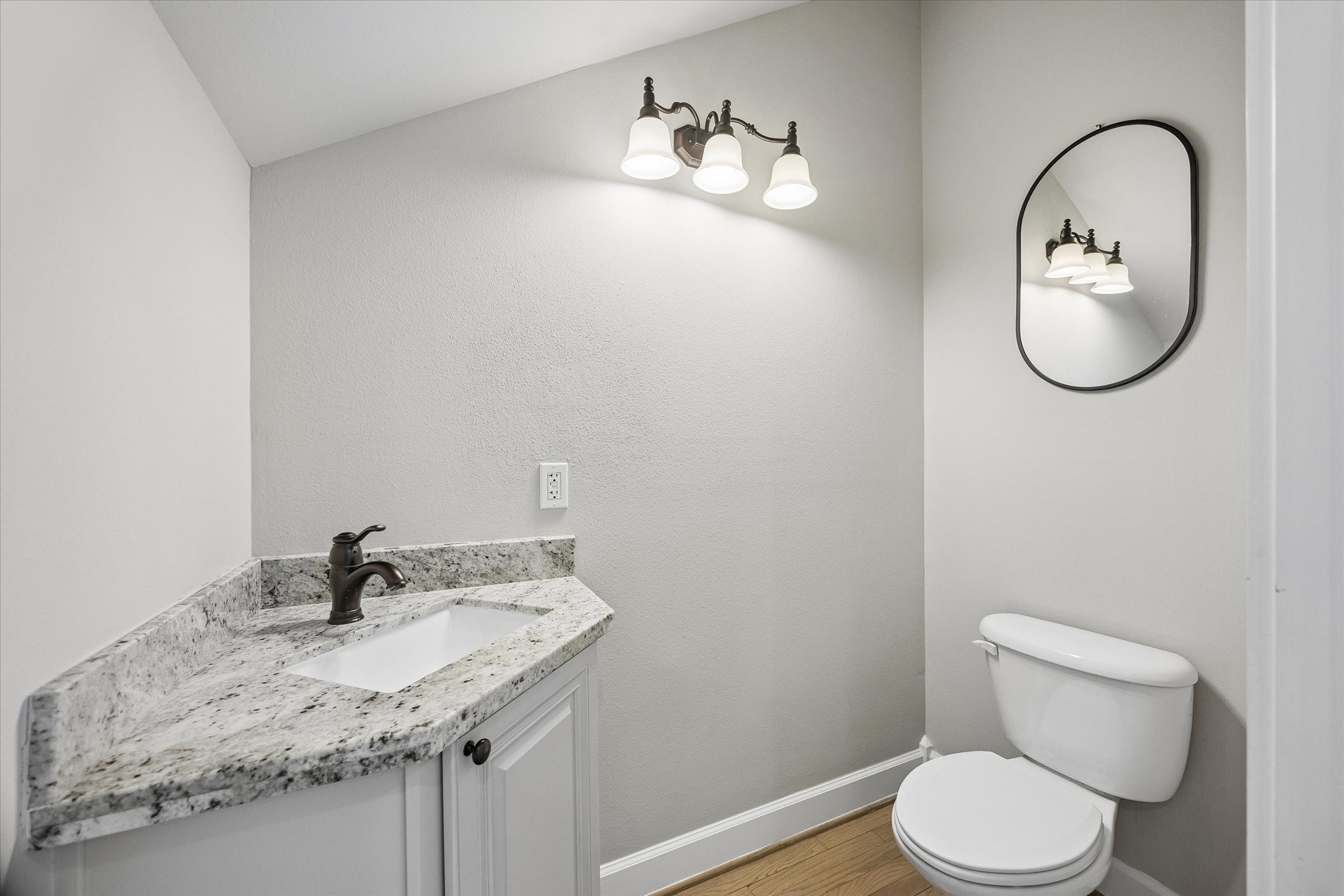 325 E 24th Street, #2, Houston, TX 77008