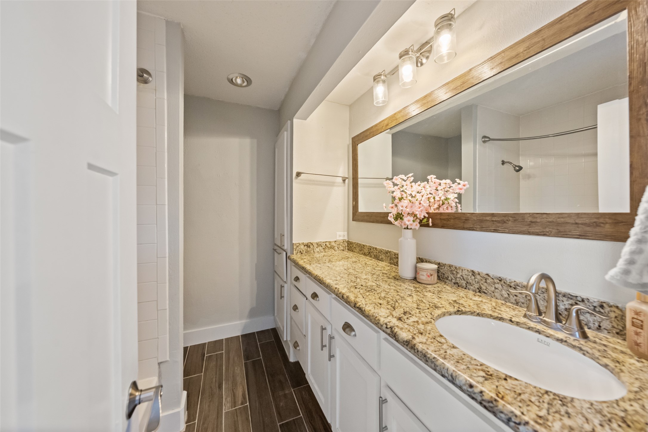 2019 Lakewood Court, Willis, TX 77318