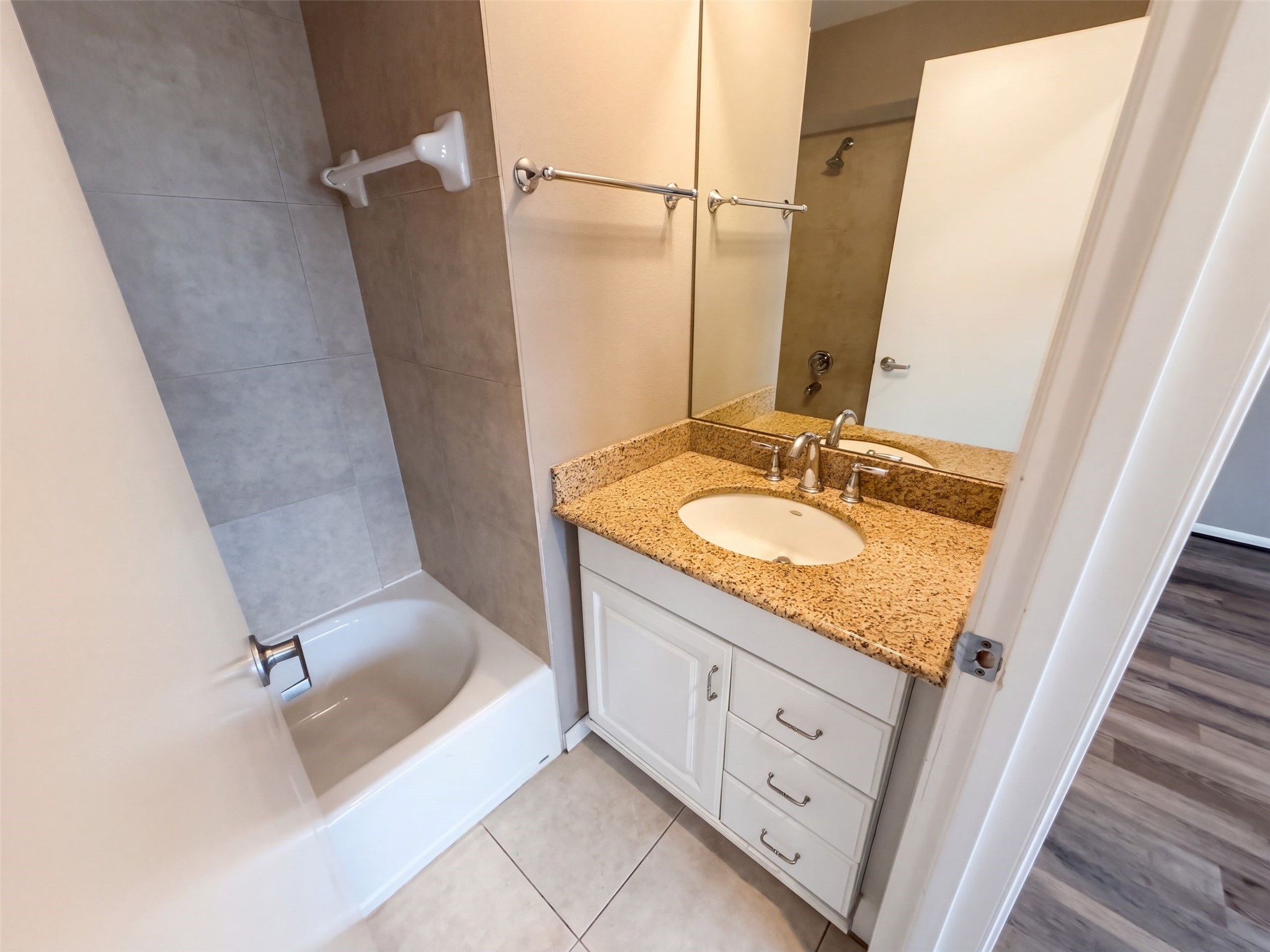 310 S Jensen Drive, #2, Houston, TX 77003