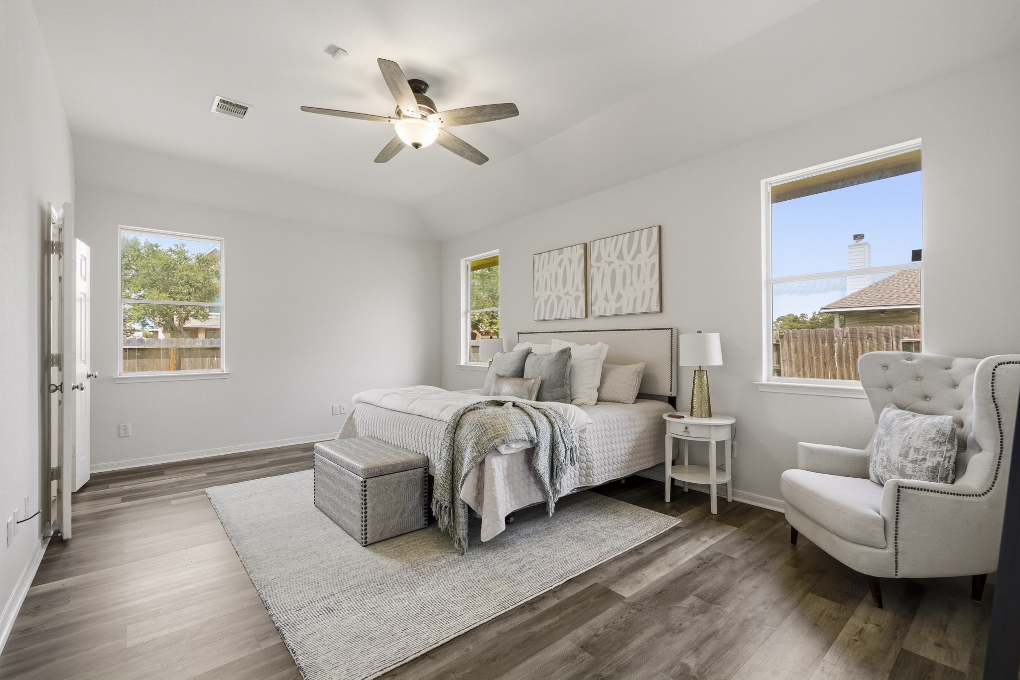 125 Avery Springs Lane, Dickinson, TX 77539