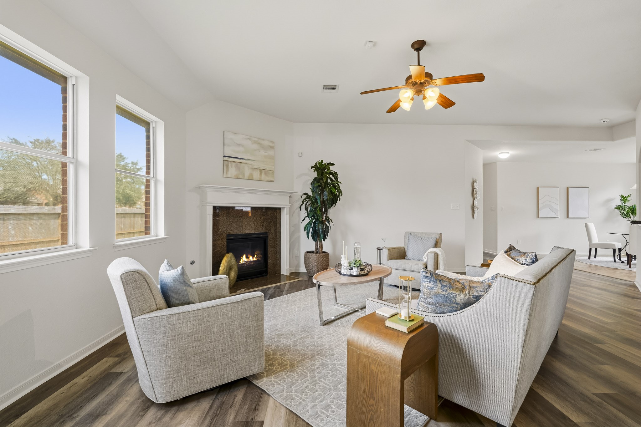 125 Avery Springs Lane, Dickinson, TX 77539