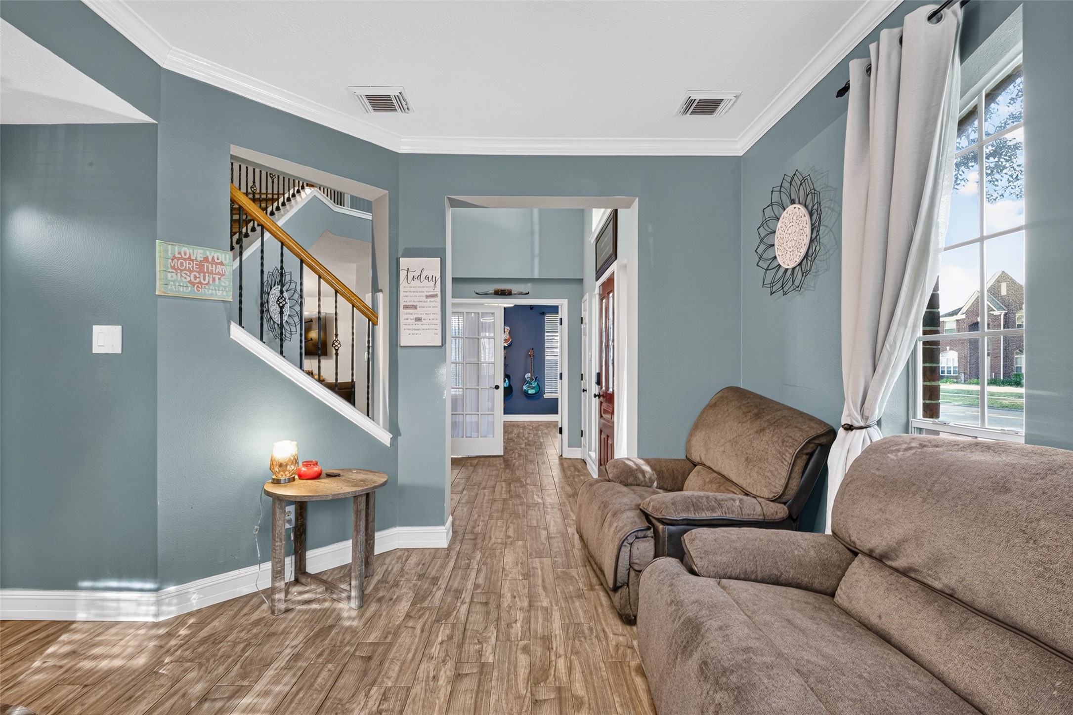 1245 Fawn Valley Drive, League City, TX 77573