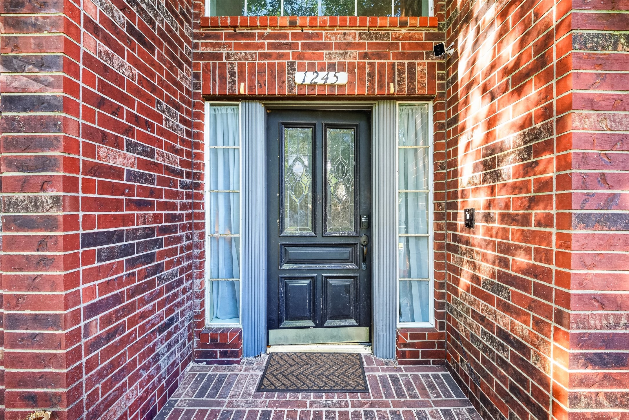1245 Fawn Valley Drive, League City, TX 77573