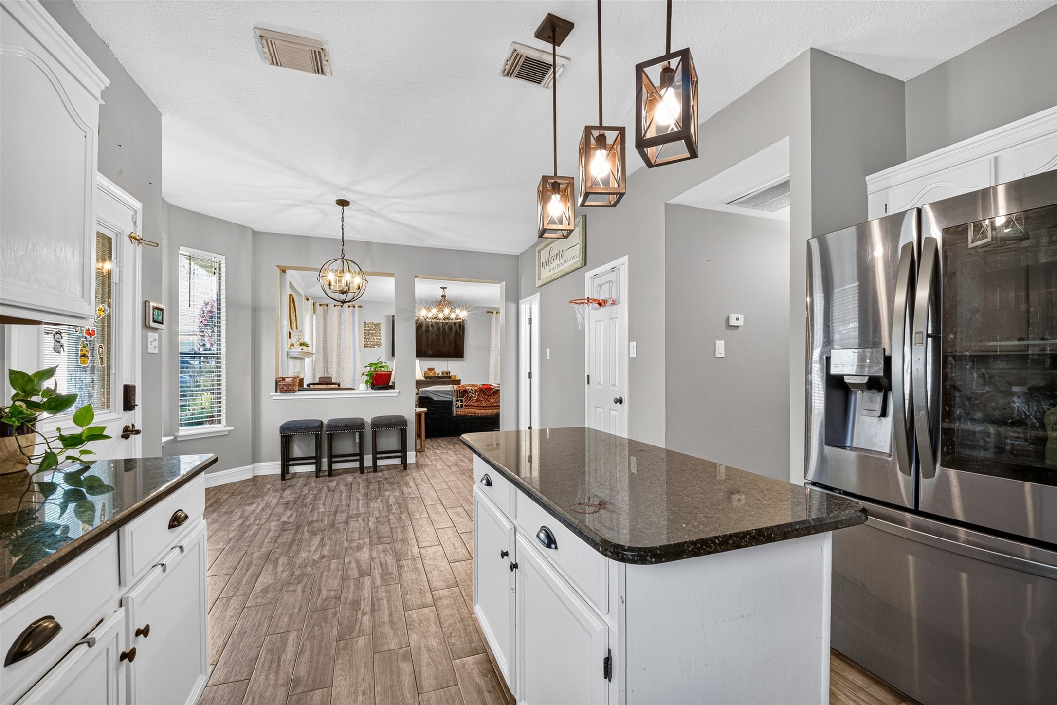 1245 Fawn Valley Drive, League City, TX 77573