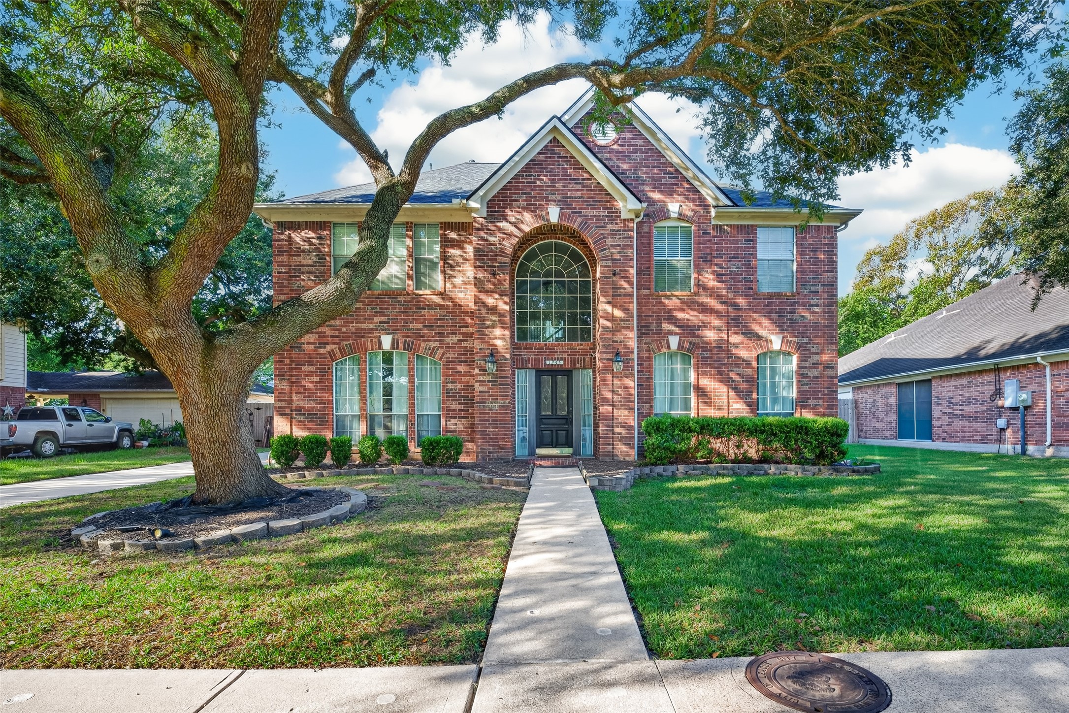 1245 Fawn Valley Drive, League City, TX 77573