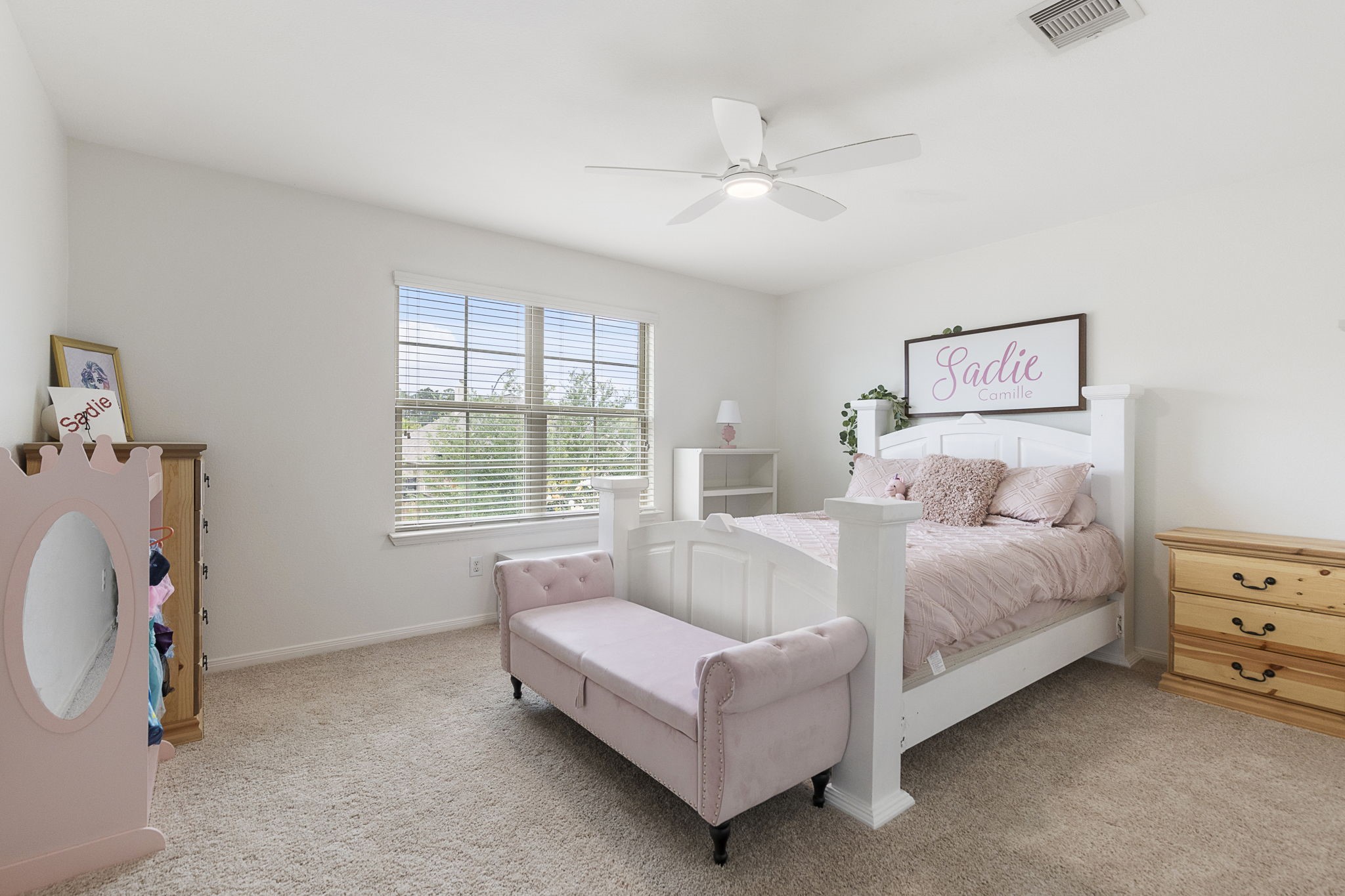 All bedrooms have been updated with brand new carpet.