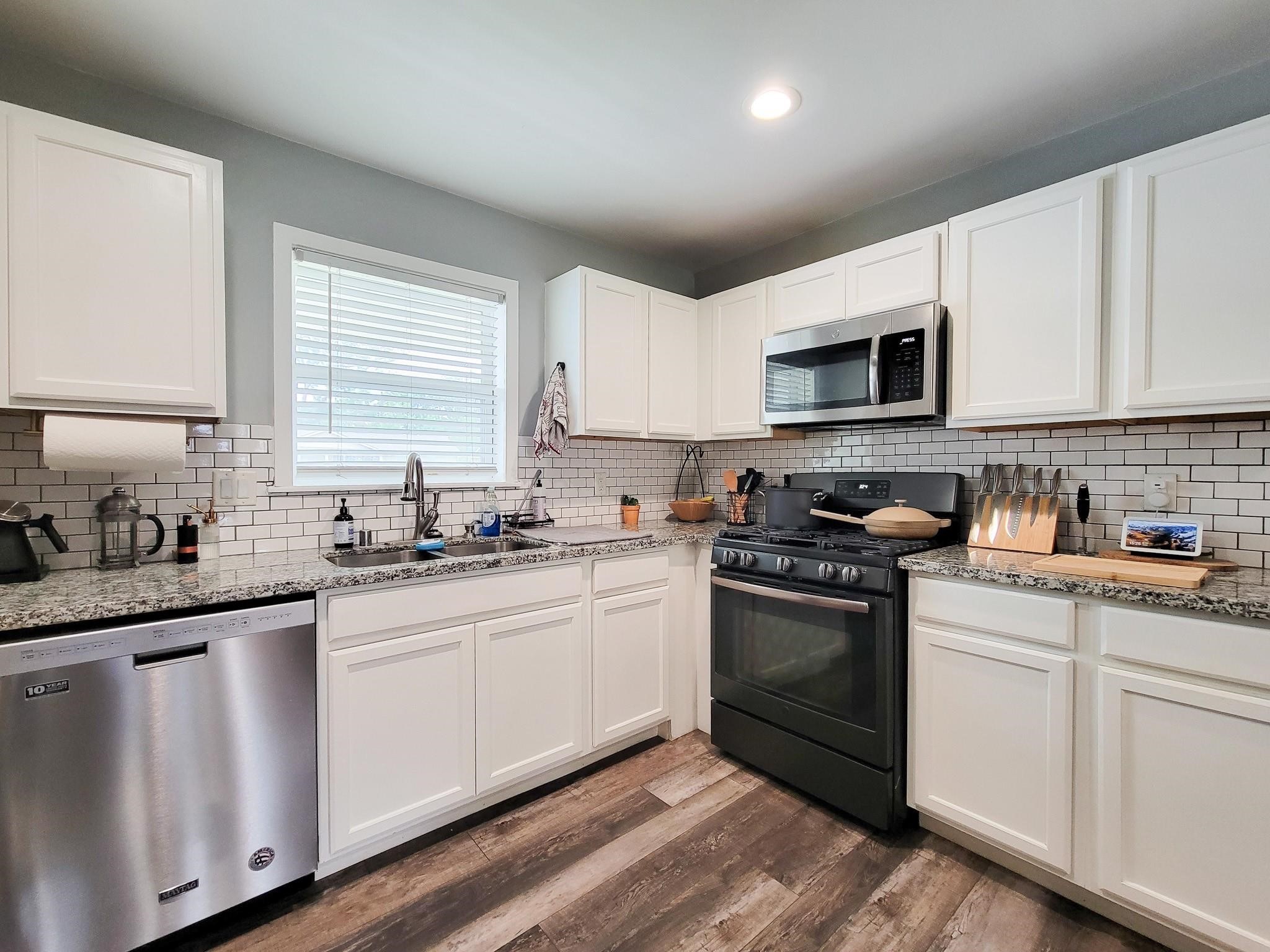 4405 W 43rd Street, Houston, TX 77092