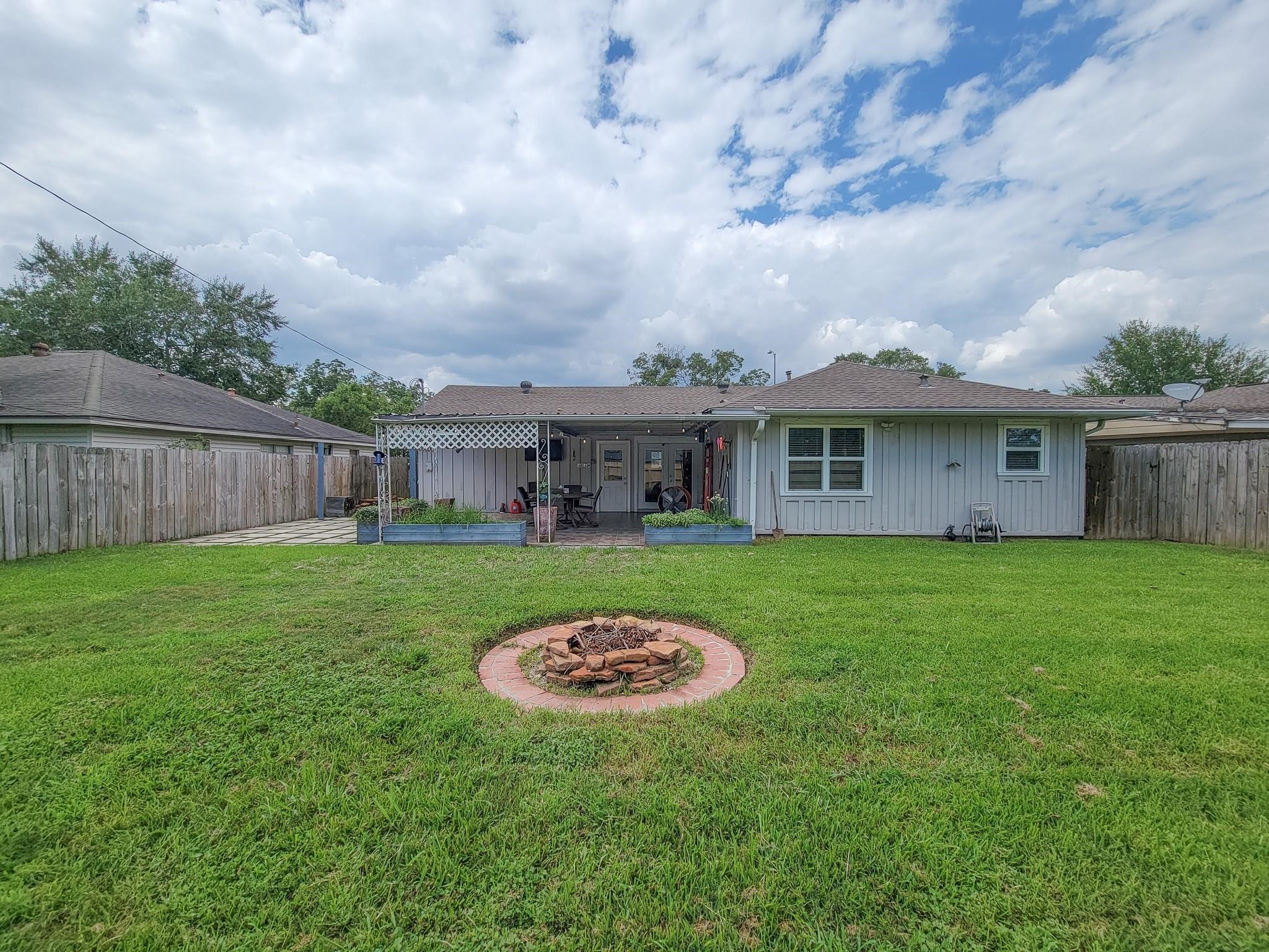 4405 W 43rd Street, Houston, TX 77092
