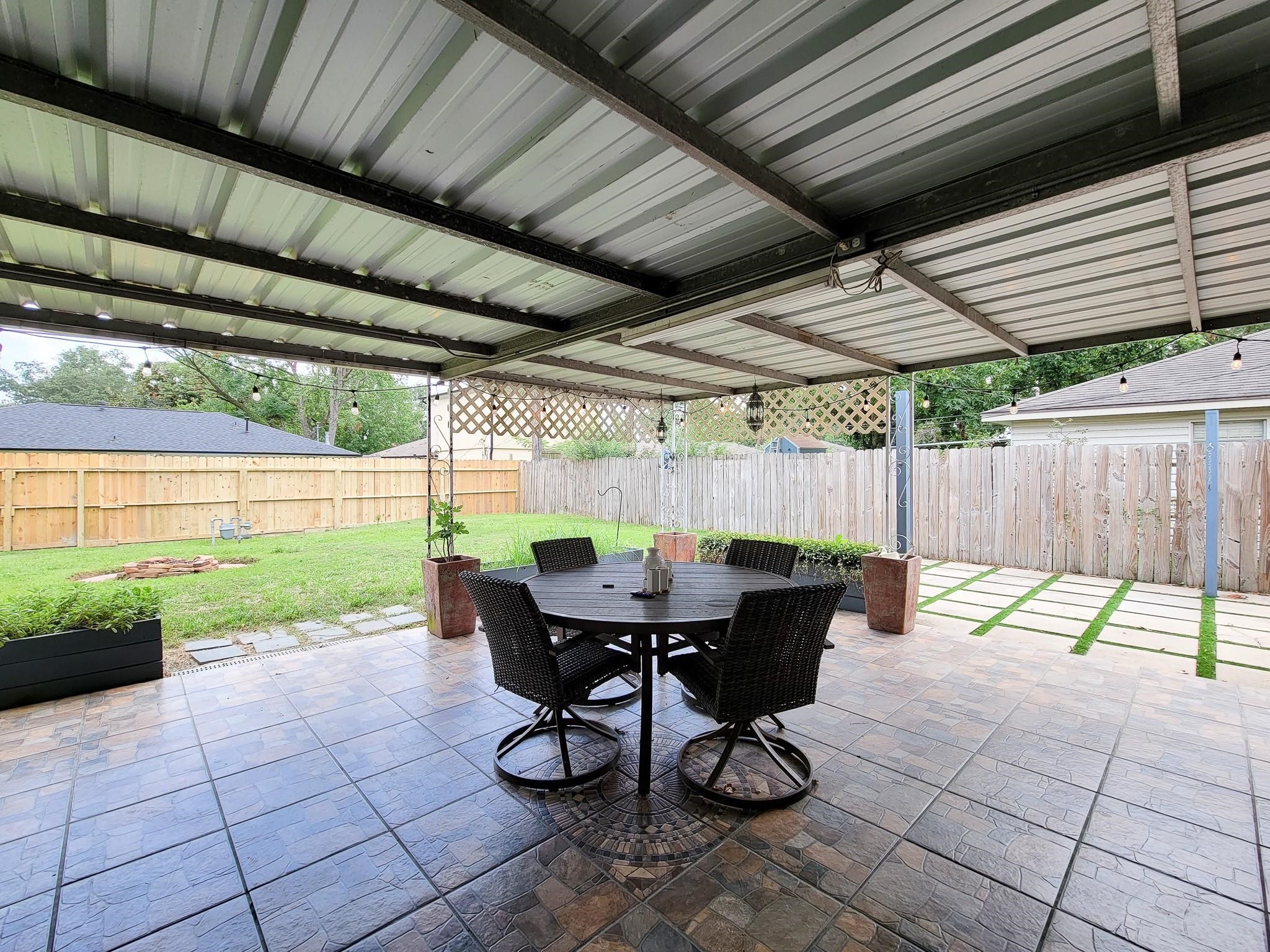 4405 W 43rd Street, Houston, TX 77092