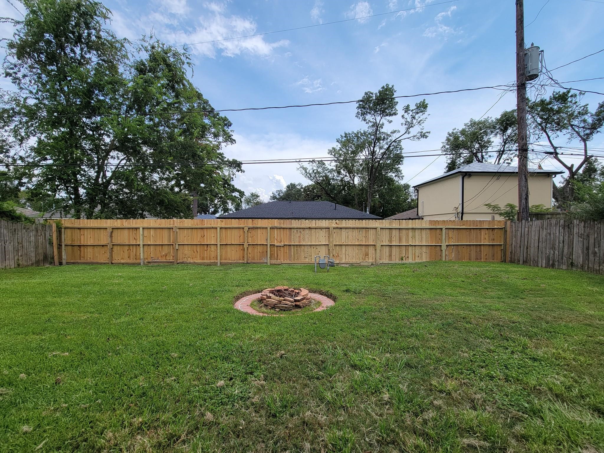 4405 W 43rd Street, Houston, TX 77092