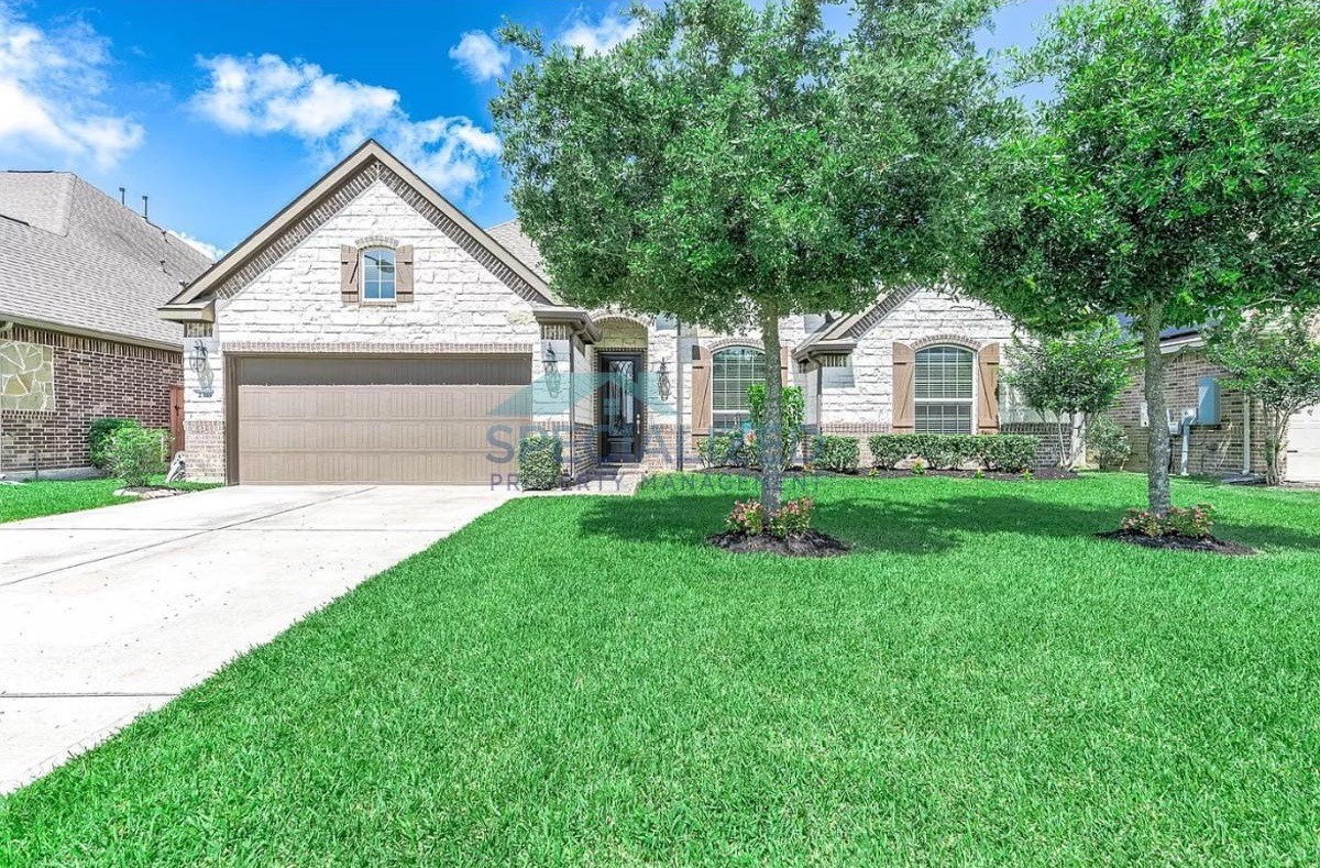 2316 Sterling Hollow Lane, League City, TX 77573 2316 Sterling Hollow Lane, League City, TX 77573