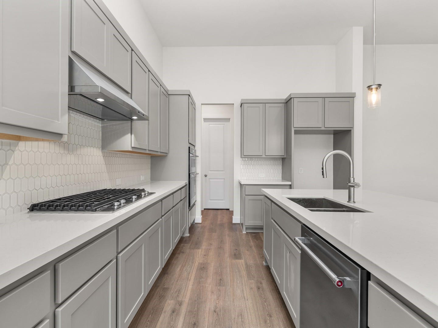 Woodhavyn_Indio Mission_16_Kitchen_04