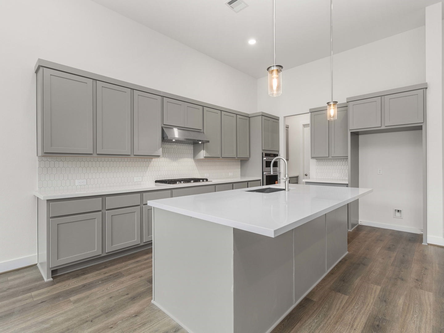 Woodhavyn_Indio Mission_16_Kitchen_02