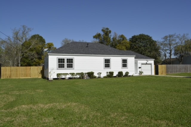 Large Front yard