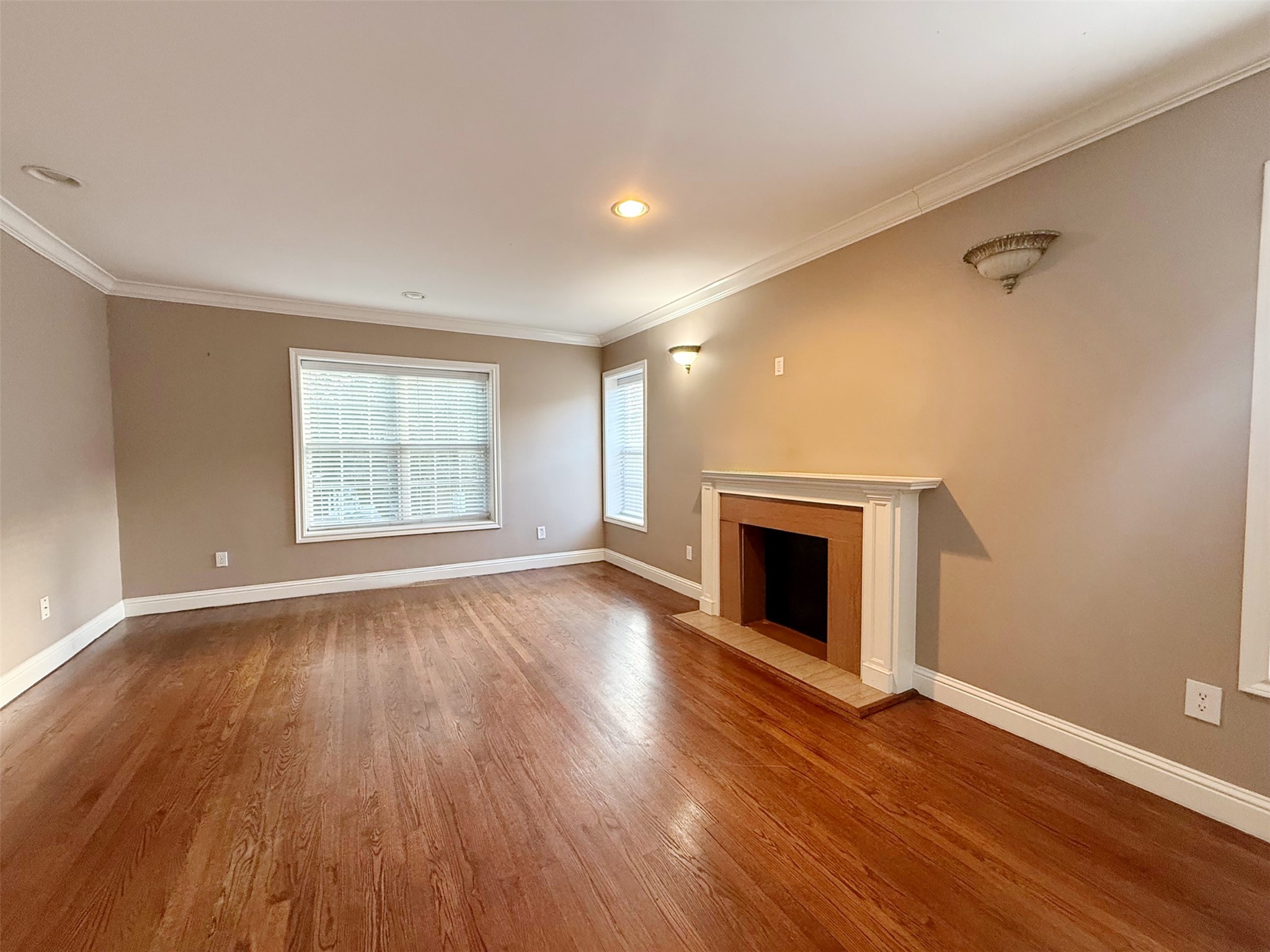 2124 South Boulevard, Houston, TX 77098