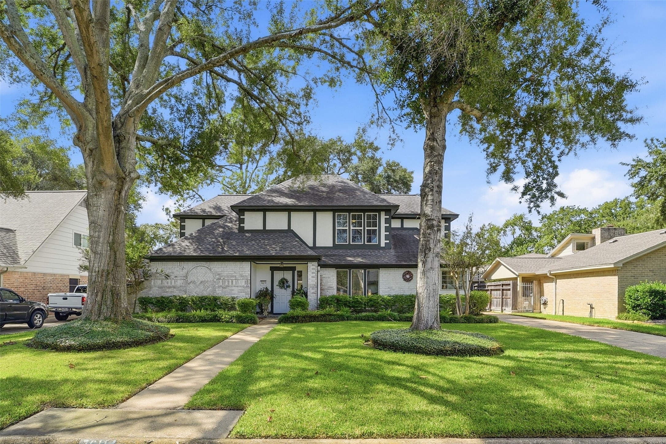 7611 Mauna Kai Drive, Houston, TX 77095