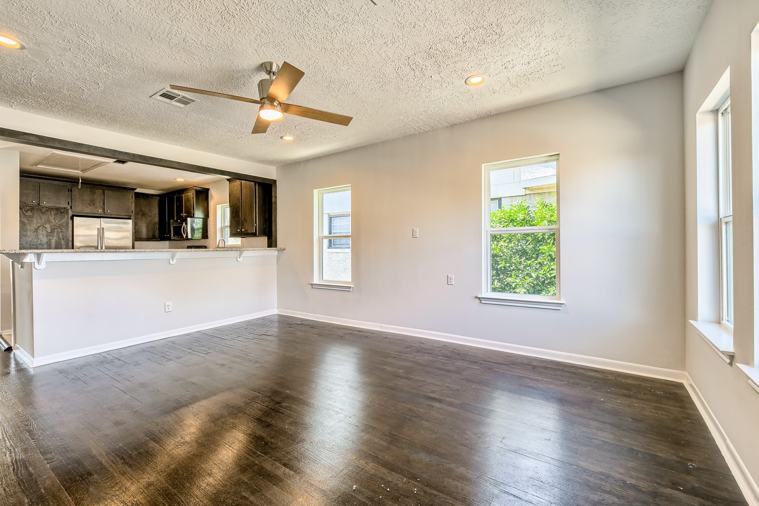 519 W Clay Street, #2, Houston, TX 77019 519 W Clay Street, #2, Houston, TX 77019
