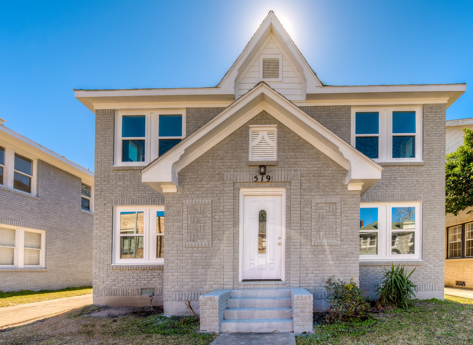 519 W Clay Street, #2, Houston, TX 77019 519 W Clay Street, #2, Houston, TX 77019
