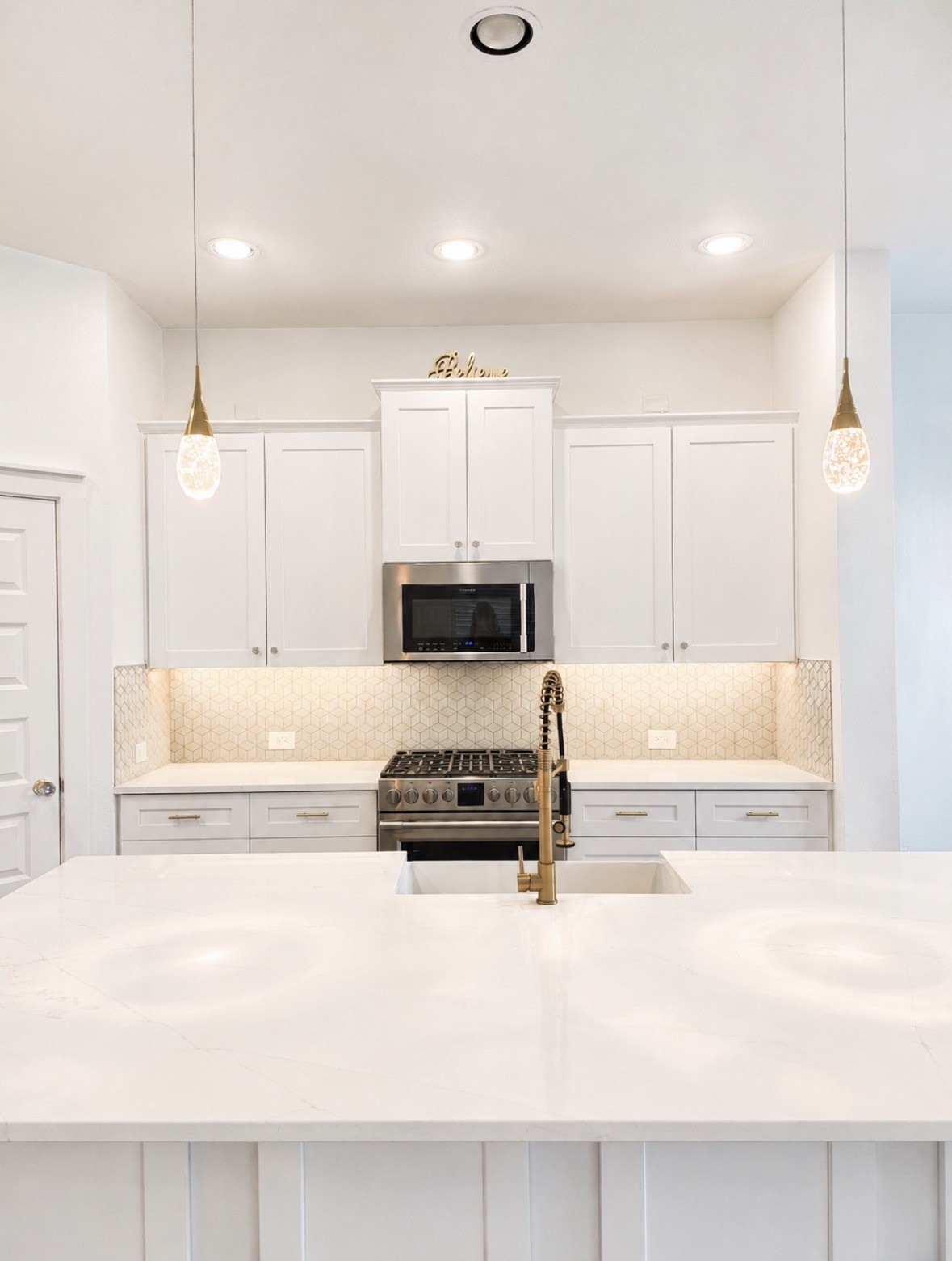 16722 Echo Heights Drive, Cypress, TX 77433