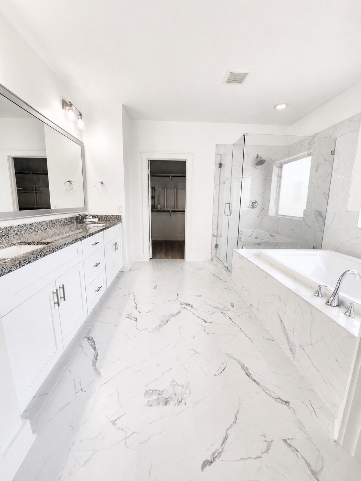 16722 Echo Heights Drive, Cypress, TX 77433