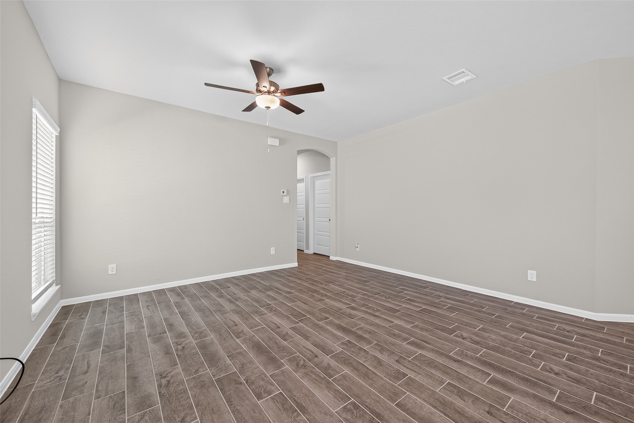 516 Emerald Thicket, Huffman, TX 77336