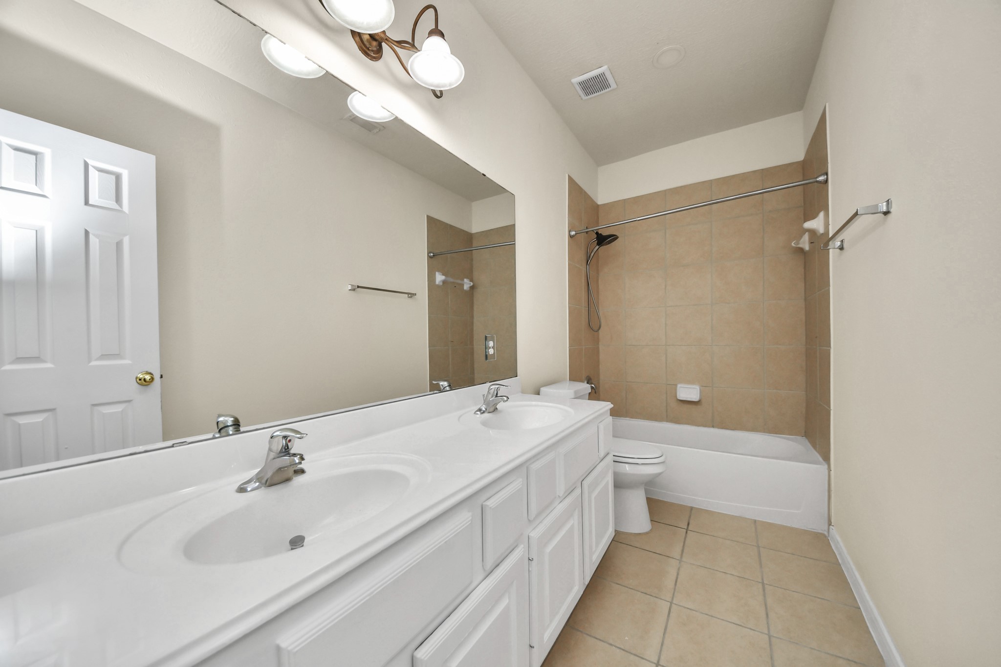 Secondary bathroom