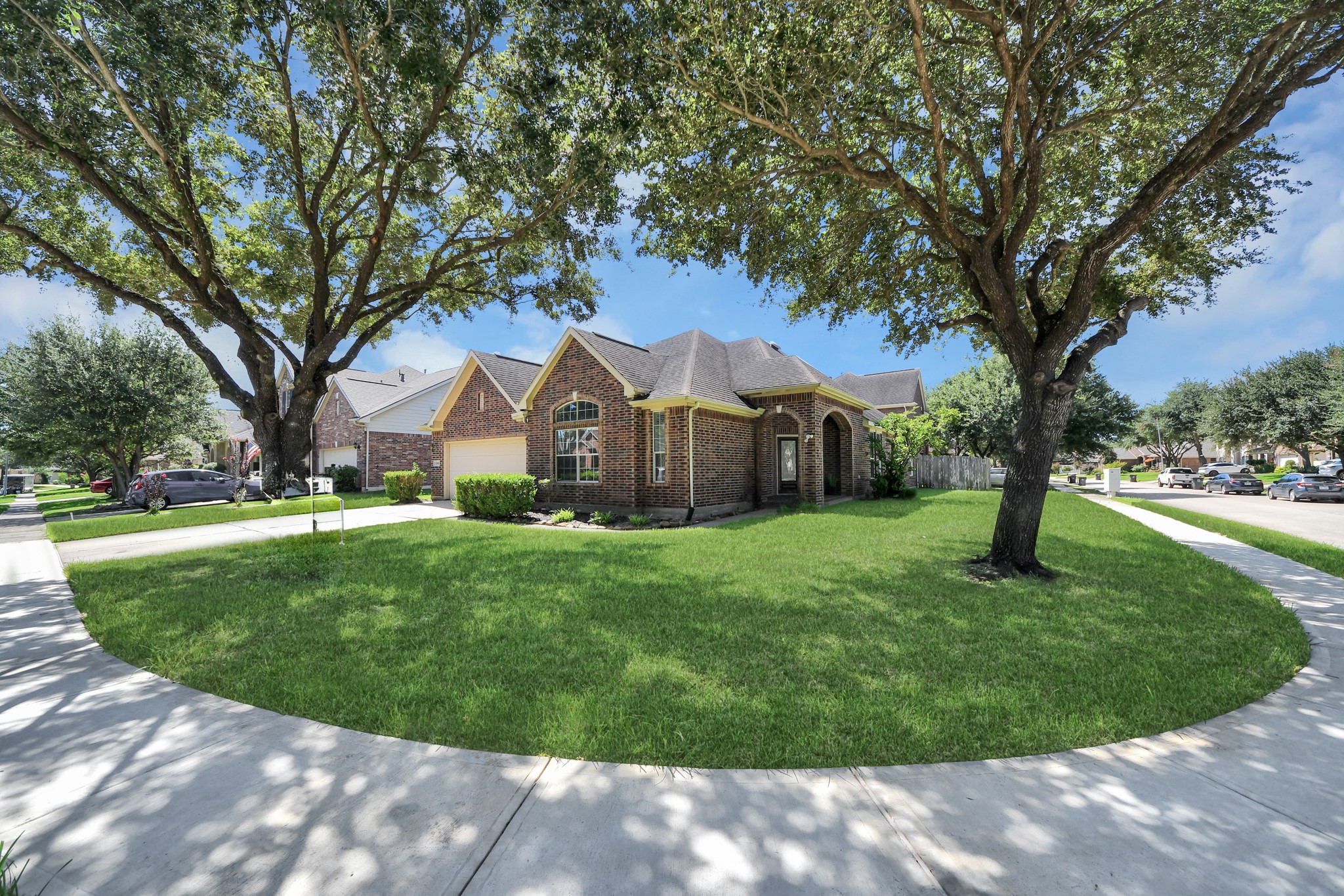 13935 Charterhouse Way, Sugar Land, TX 77498 13935 Charterhouse Way, Sugar Land, TX 77498