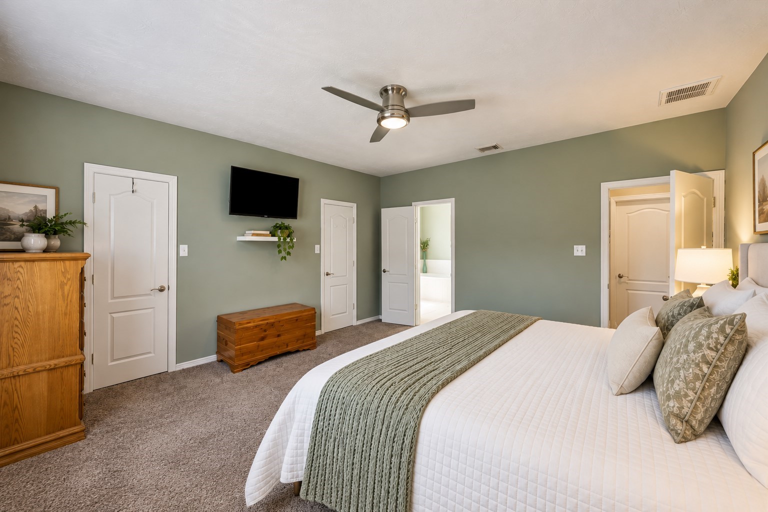 Primary suite - virtually staged