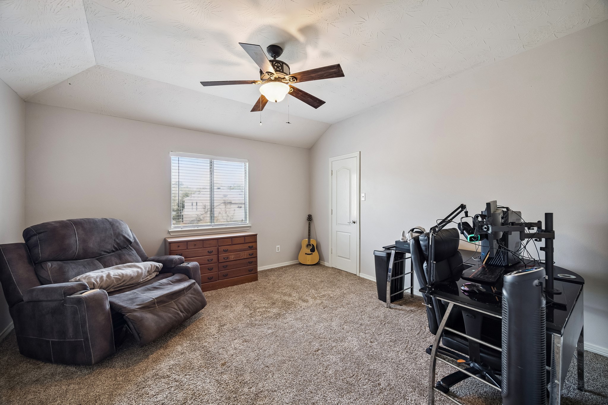 Upstairs bedroom #3