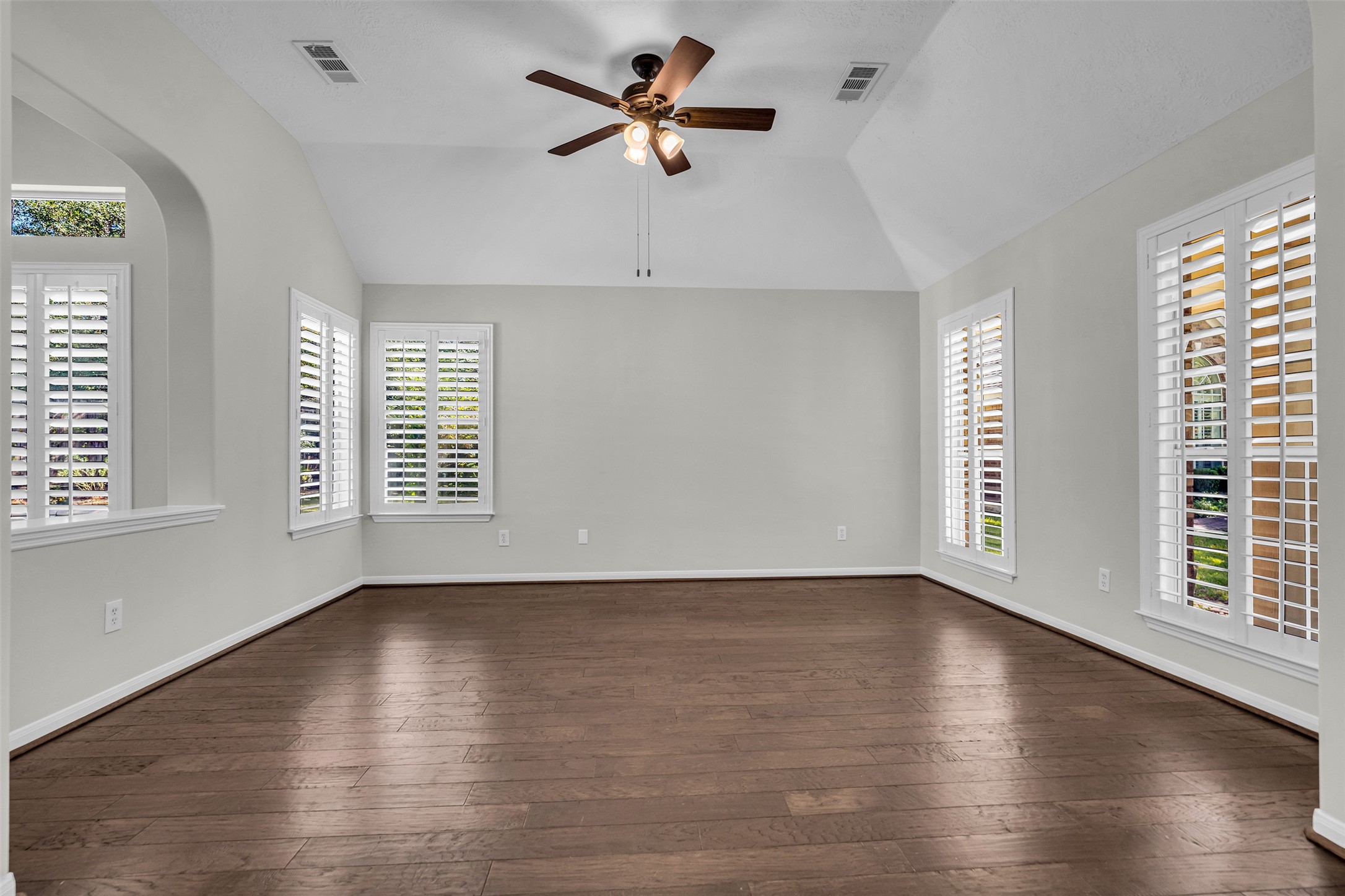 Could be a great Den, Home Office or even Formal Dining